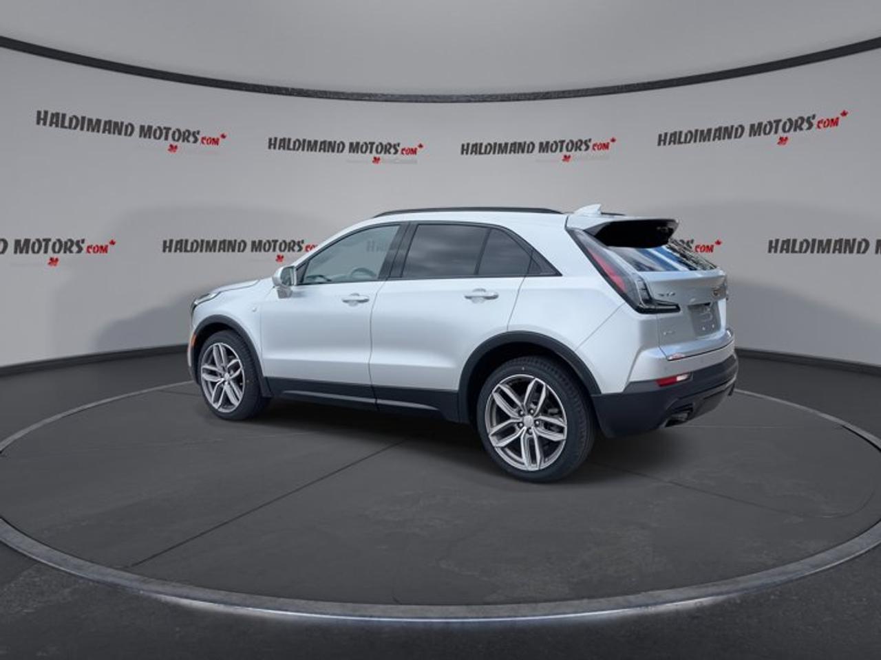 2019 Cadillac XT4 AWD Sport | Panoramic Roof | Heated Steering Photo