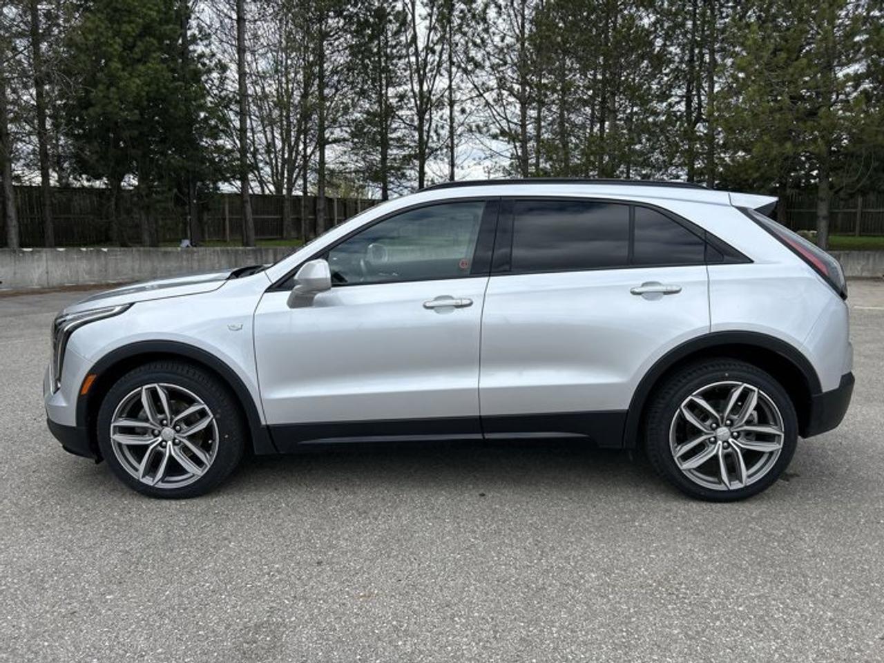 2019 Cadillac XT4 AWD Sport | Panoramic Roof | Heated Steering Photo