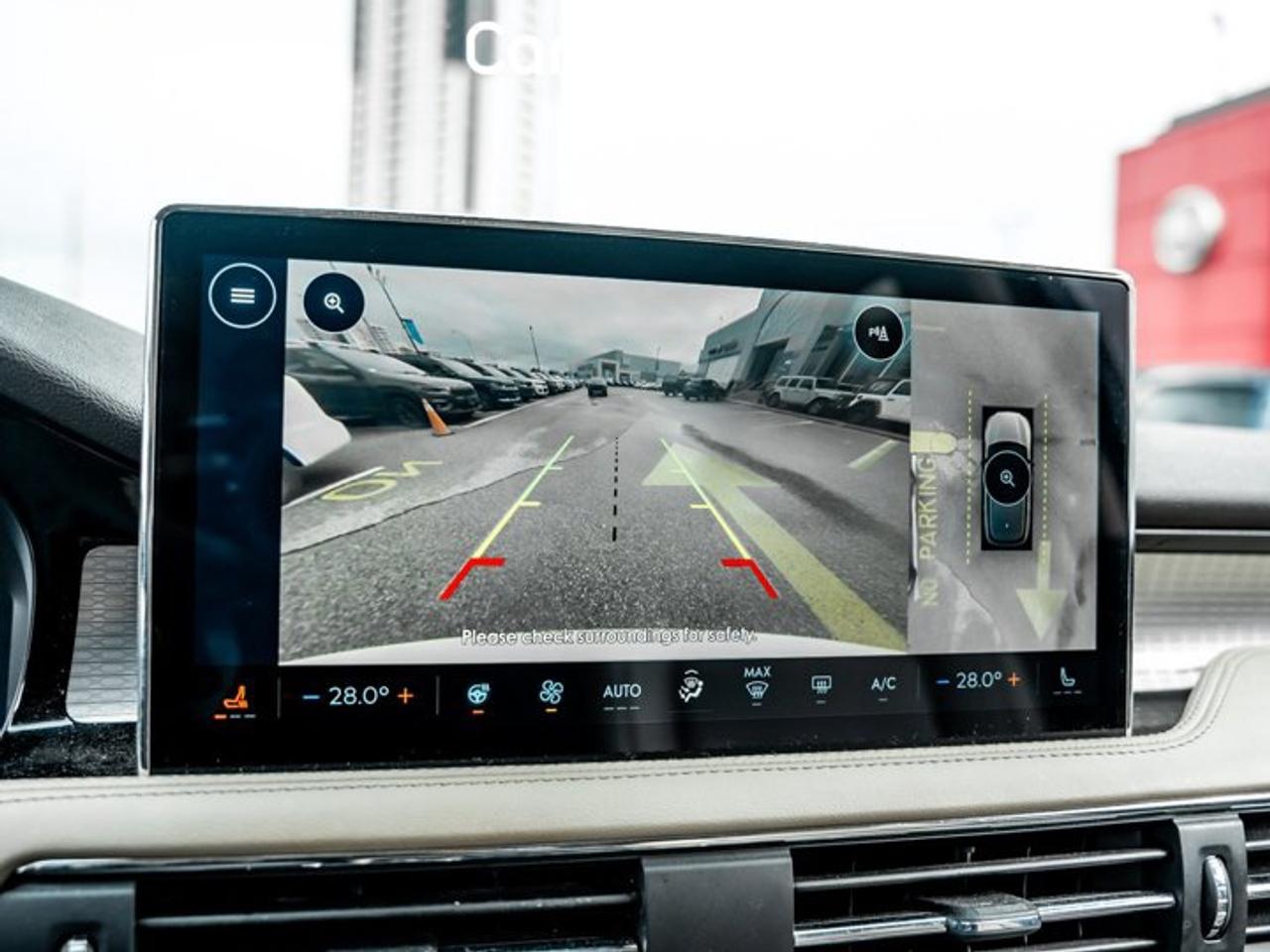 2023 Lincoln Corsair Panoroof Navigation 360 Camera Remote Start Heated Seats Photo