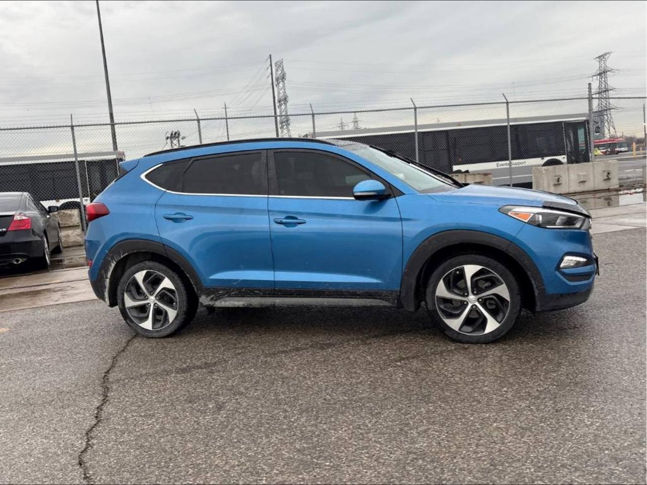 2016 Hyundai Tucson LIMITED AWD Photo