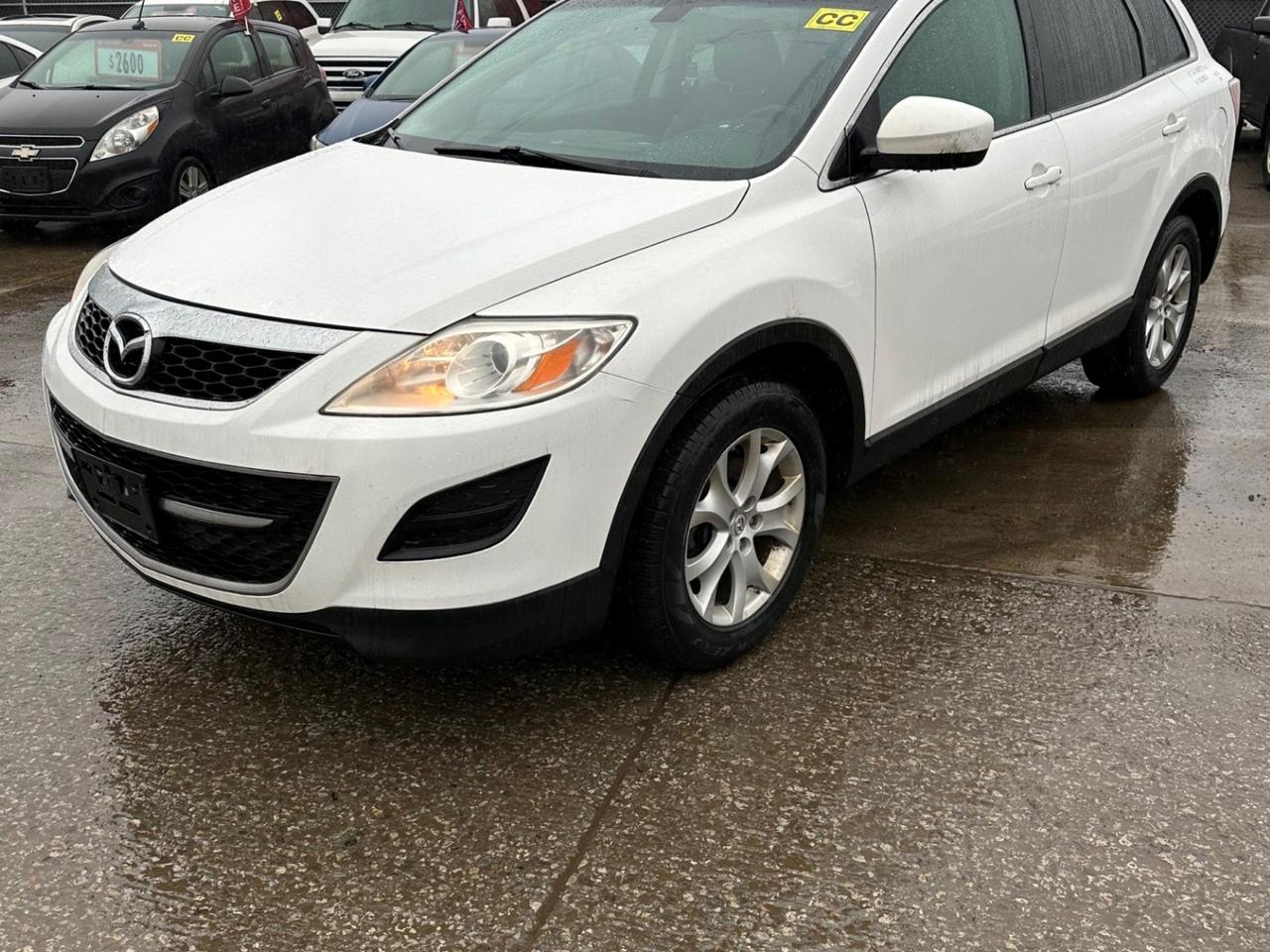 Sold As-Is. CarFax Provided. Well-equipped 7-seater SUV in excellent condition. Runs and drives very well, with a powerful V6 engine. Comfortable black leather interior with an upgraded aftermarket touchscreen and reverse camera. Dont miss this fantastic family vehicle; book your appointment now!