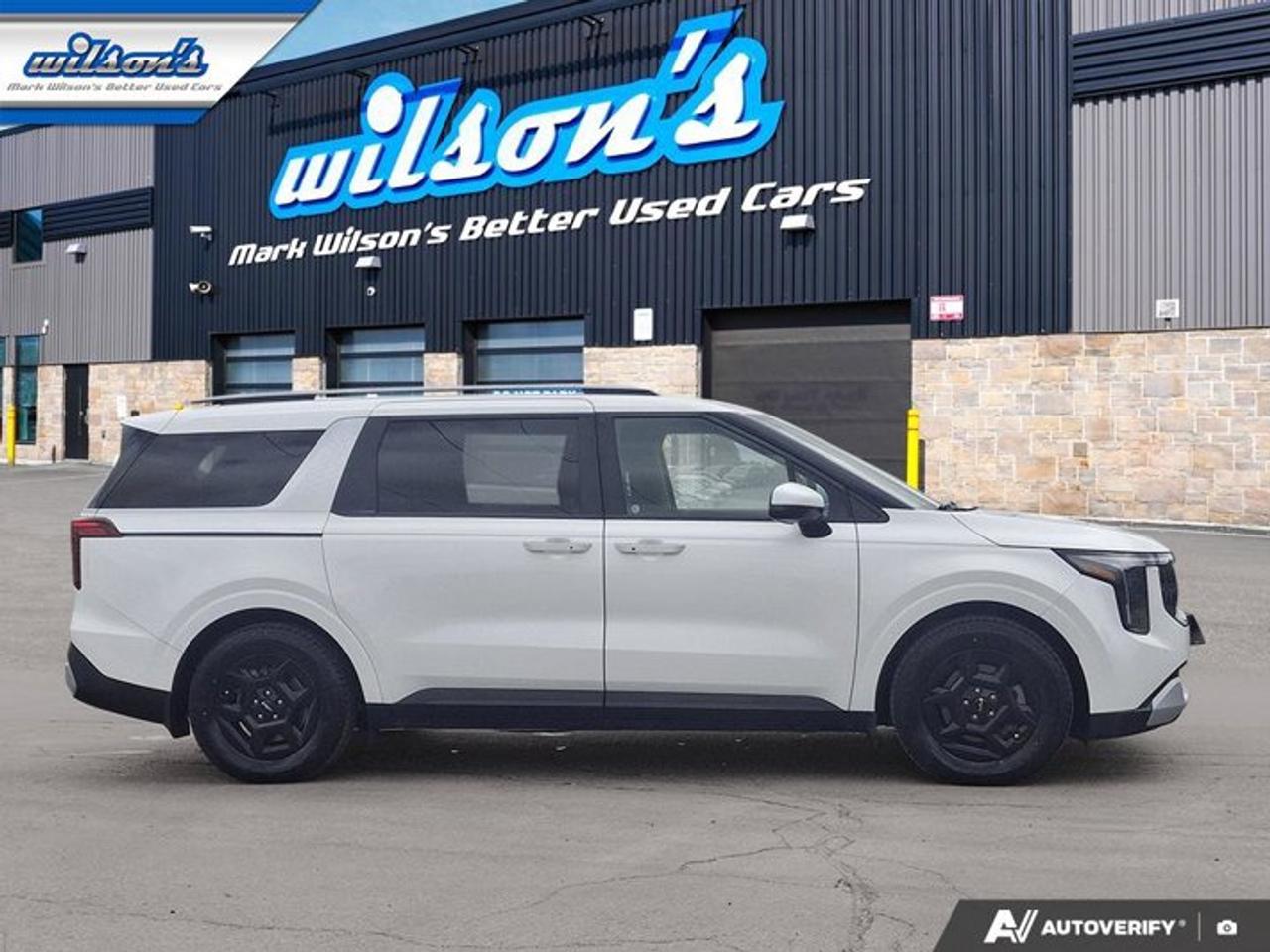 2025 Kia Carnival LX+ | Power Hatch + Sliding Doors | Smart Cruise | Power Seat | Heated Wheel + Seats | and More ! Photo