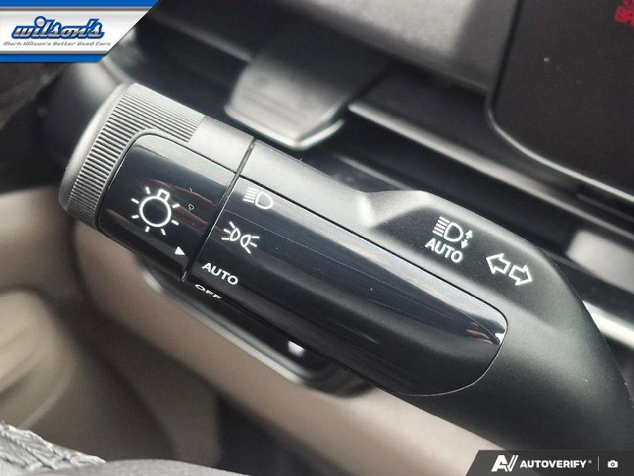 2025 Kia Carnival LX+ | Power Hatch + Sliding Doors | Smart Cruise | Power Seat | Heated Wheel + Seats | and More ! Photo