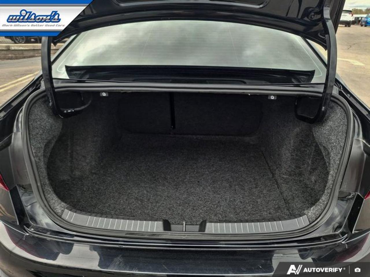 2025 Volkswagen Jetta Comfortline | Sport Package | Leather | Sunroof | Remote Start | Wireless Carplay | and More ! Photo