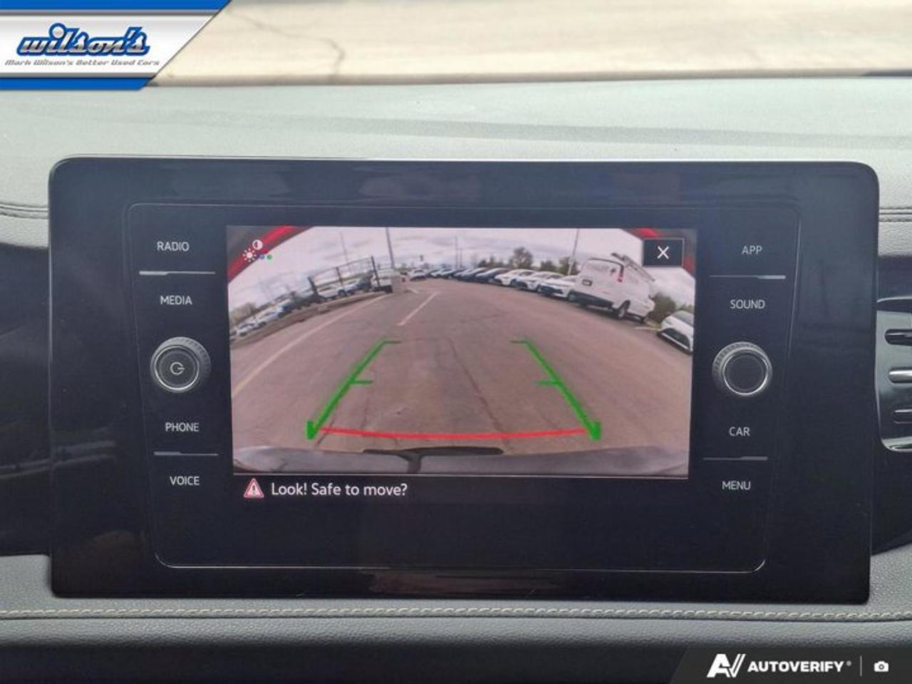 2025 Volkswagen Jetta Comfortline | Sport Package | Leather | Sunroof | Remote Start | Wireless Carplay | and More ! Photo