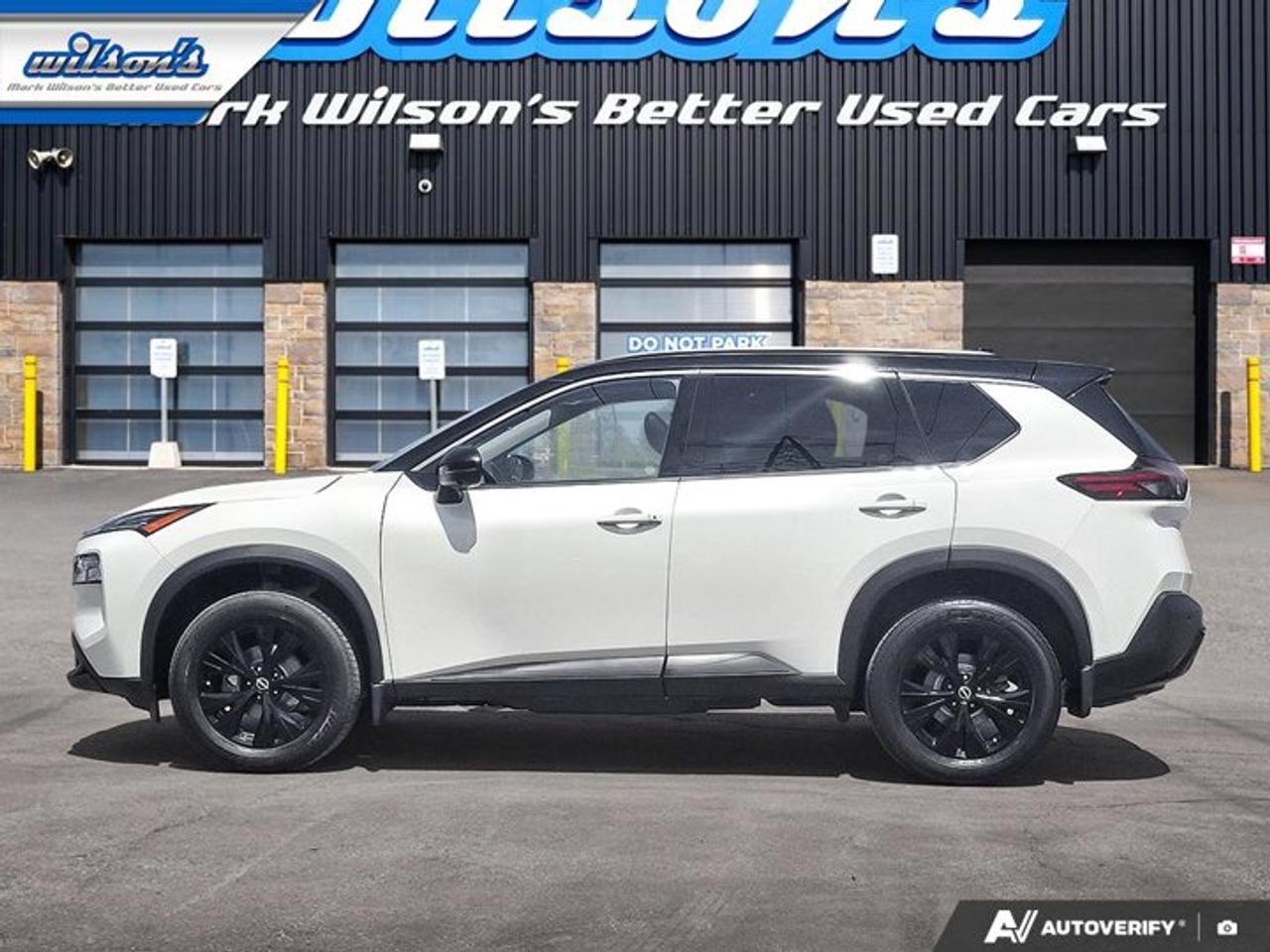 2023 Nissan Rogue SV Midnight Edition AWD | Leather | Pano Roof | Heated Seats + Steering | Remote Start | and More ! Photo