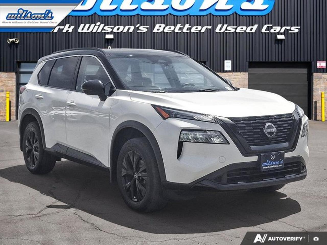 2023 Nissan Rogue SV Midnight Edition AWD | Leather | Pano Roof | Heated Seats + Steering | Remote Start | and More ! Photo