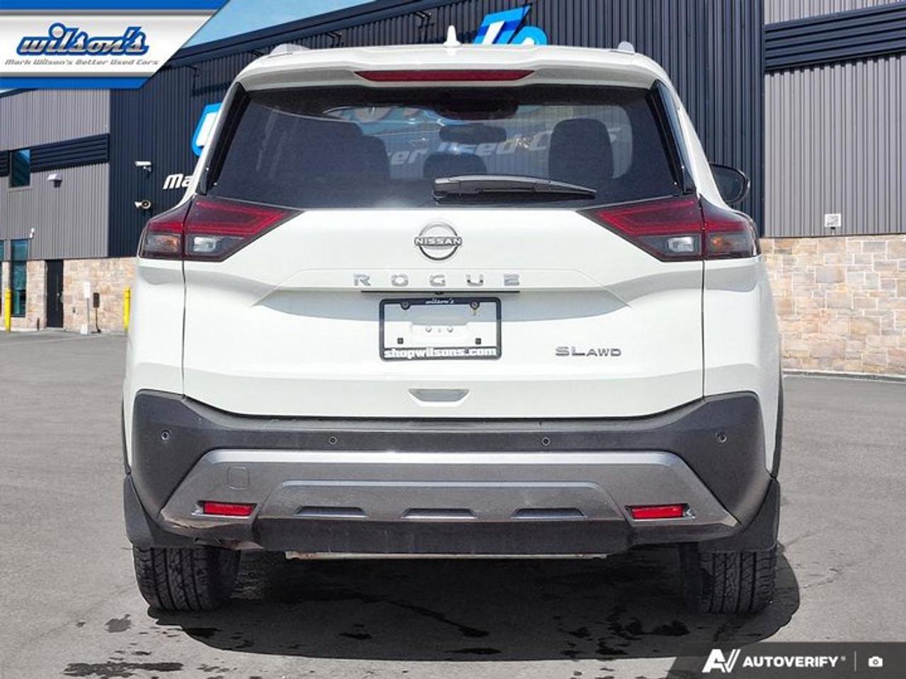 2023 Nissan Rogue SL AWD | Leather | Pano Roof | Nav | Heated Seats + Steering | CarPlay | Remote Start | and More ! Photo