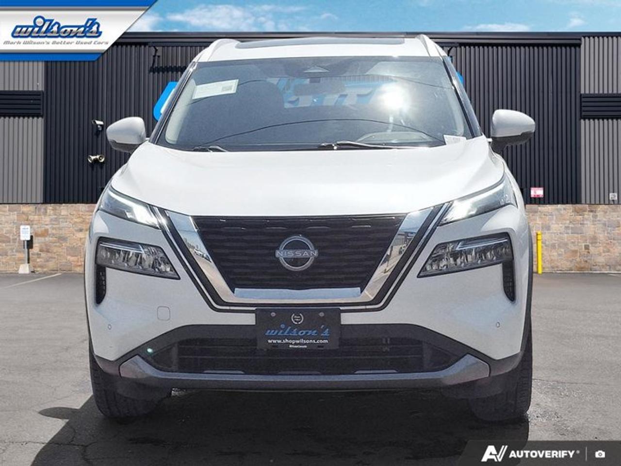 2023 Nissan Rogue SL AWD | Leather | Pano Roof | Nav | Heated Seats + Steering | CarPlay | Remote Start | and More ! Photo