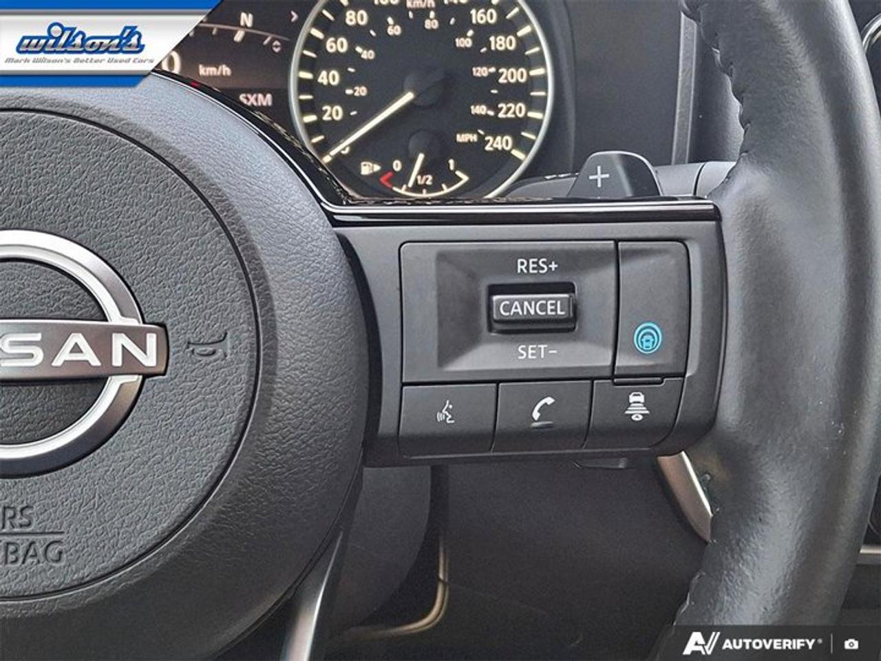 2023 Nissan Rogue SL AWD | Leather | Pano Roof | Nav | Heated Seats + Steering | CarPlay | Remote Start | and More ! Photo