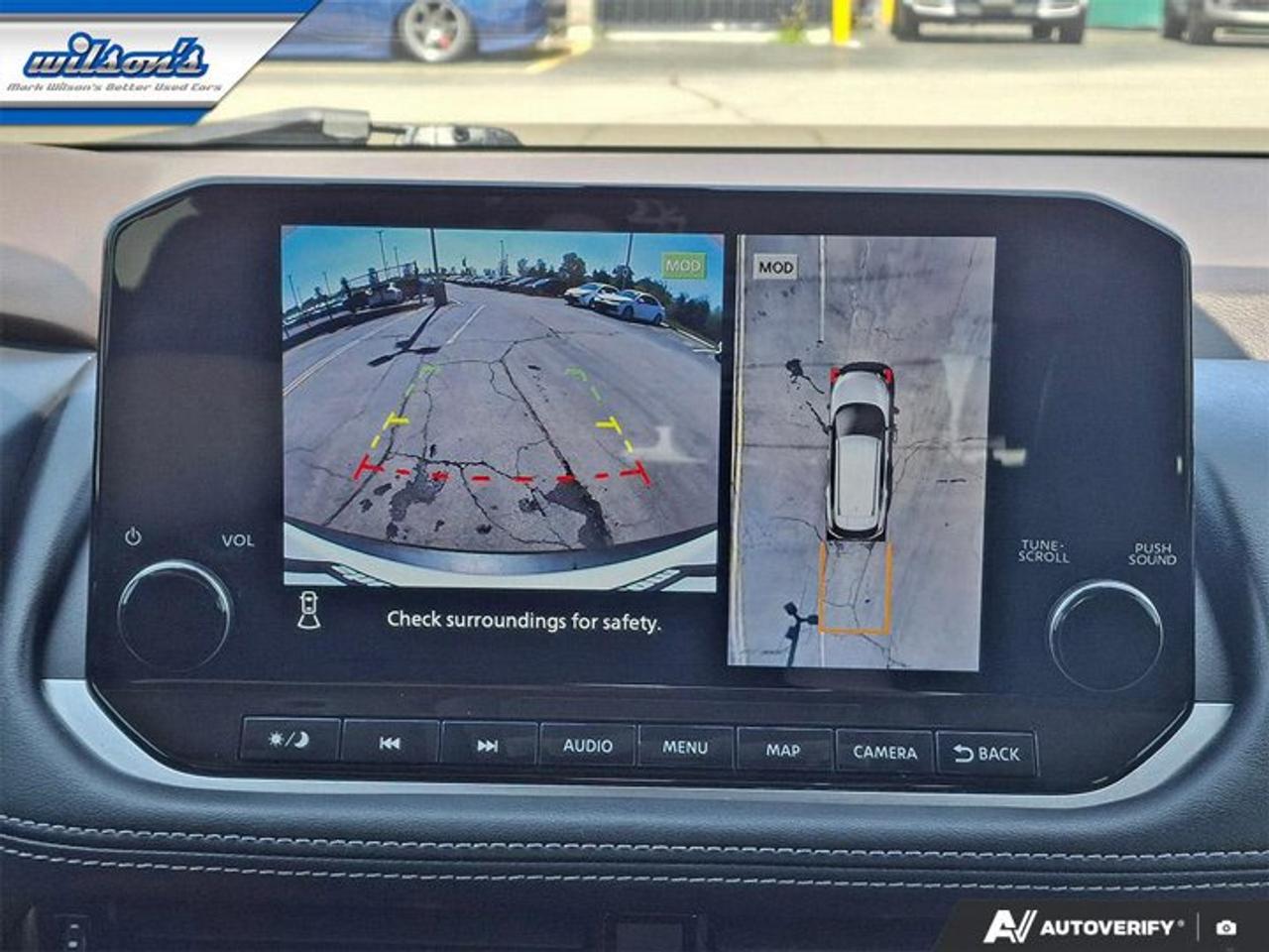 2023 Nissan Rogue SL AWD | Leather | Pano Roof | Nav | Heated Seats + Steering | CarPlay | Remote Start | and More ! Photo