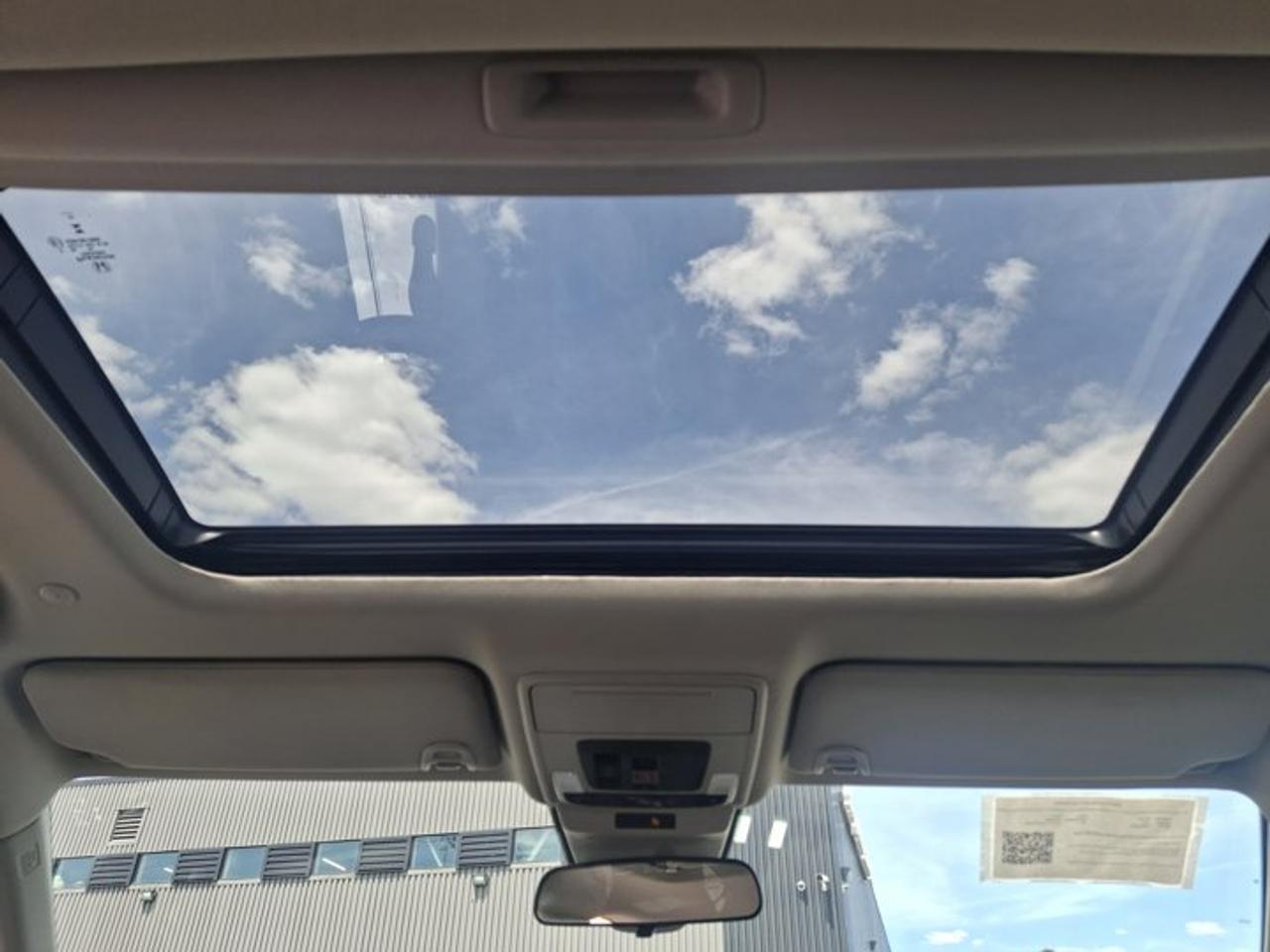 2024 Honda Accord Sedan EX | Heated Seats | Remote Start | Carplay + Android Auto | Adaptive Cruise | Lane Keep & More ! Photo