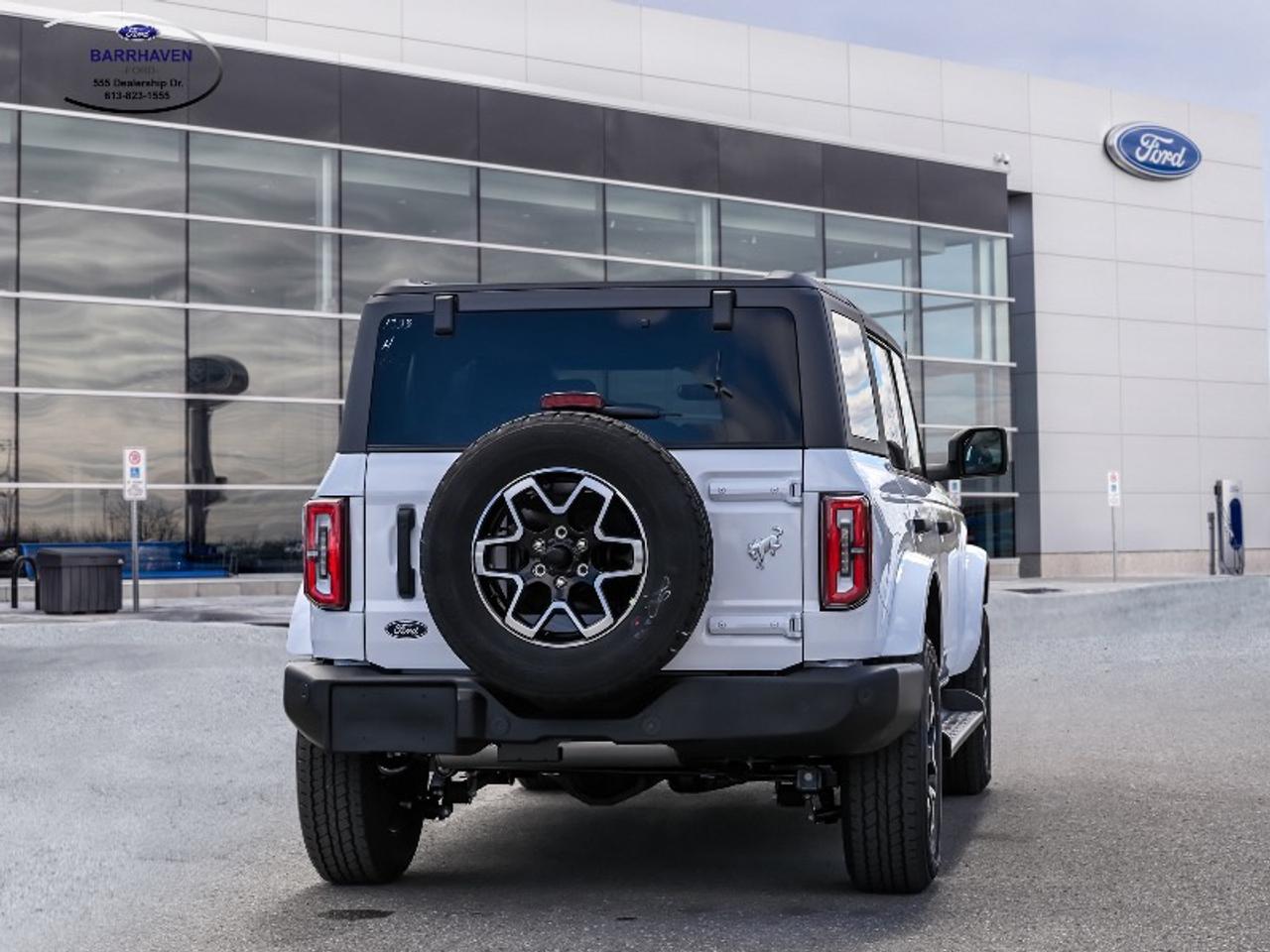 2026 Ford Bronco Outer Banks Photo