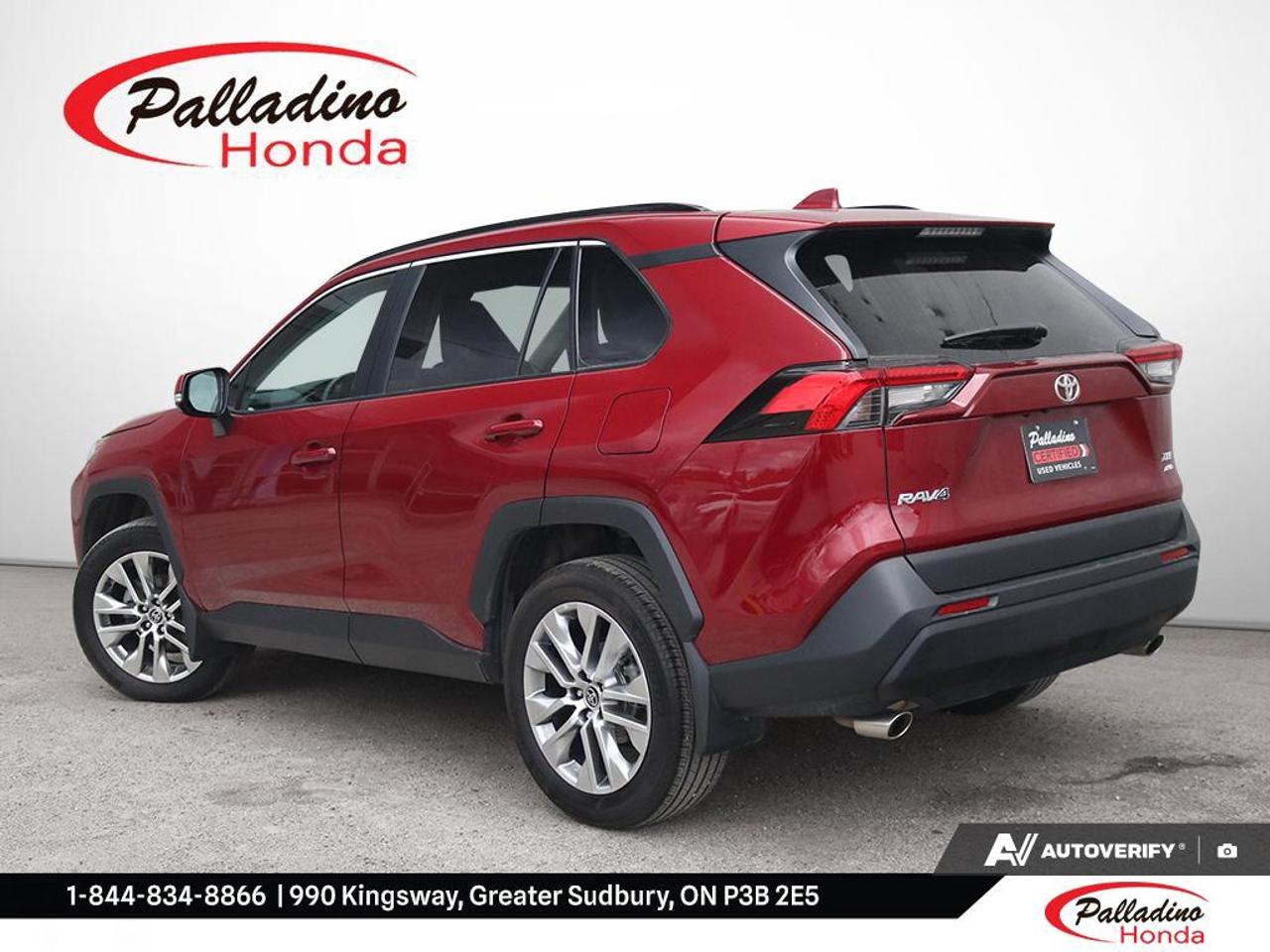 2022 Toyota RAV4 XLE Photo