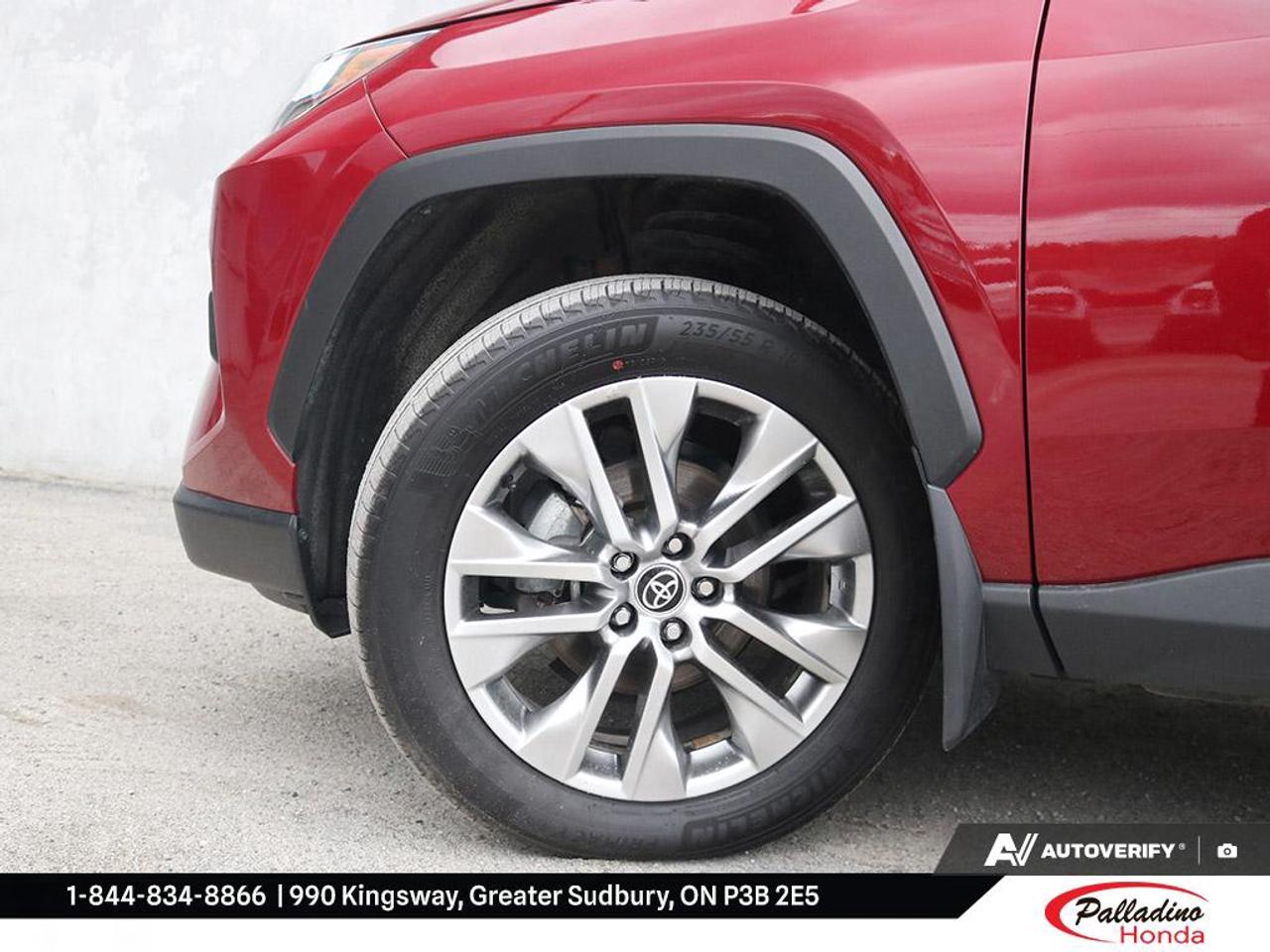 2022 Toyota RAV4 XLE Photo