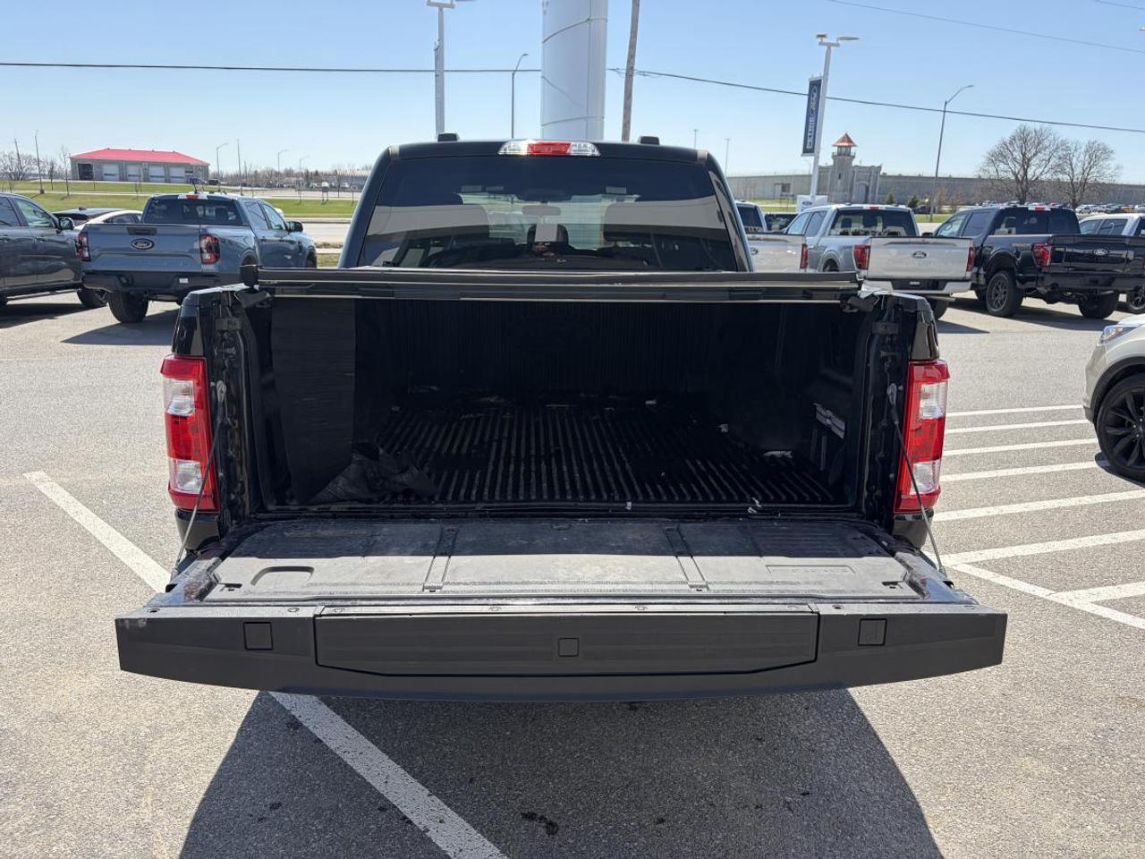2023 Ford F-150 XL Photo
