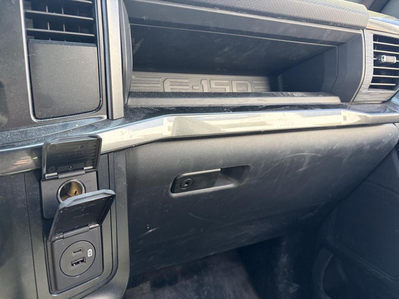 2023 Ford F-150 XL Photo