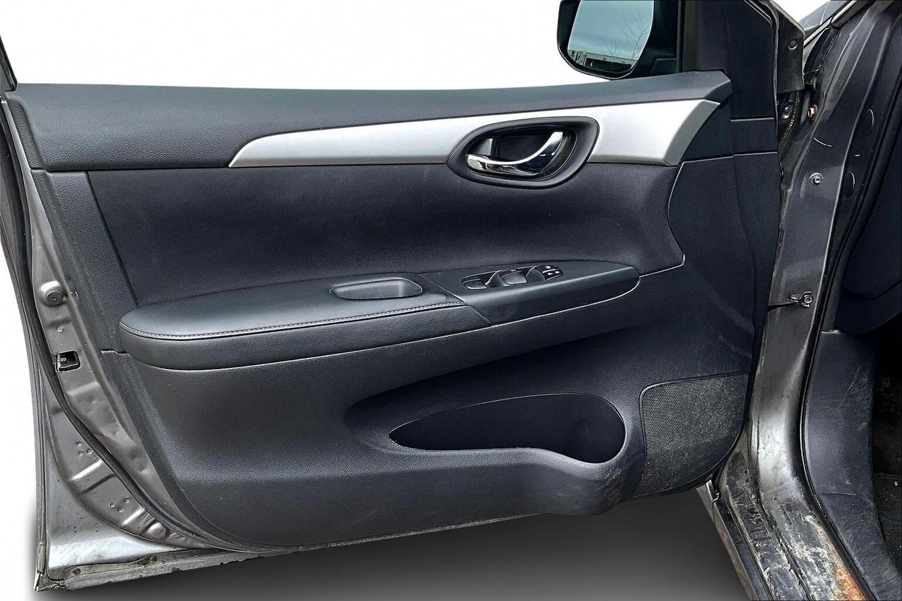 2016 Nissan Sentra | 1.8L 4-CYL | Automatic | North Bay | Photo