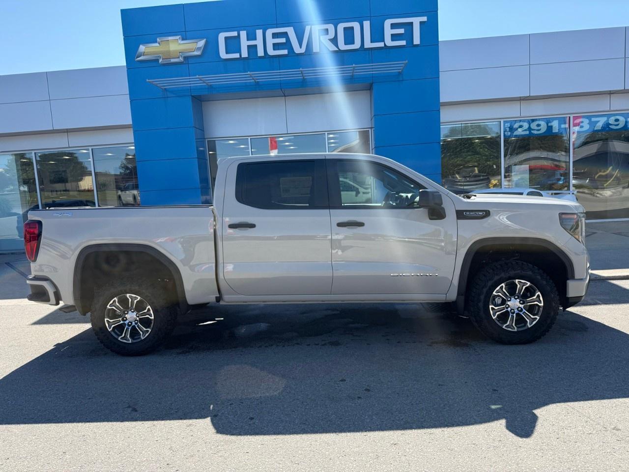 2026 GMC Sierra 1500 Crew Cab Short Box 4-Wheel Drive Pro Photo1
