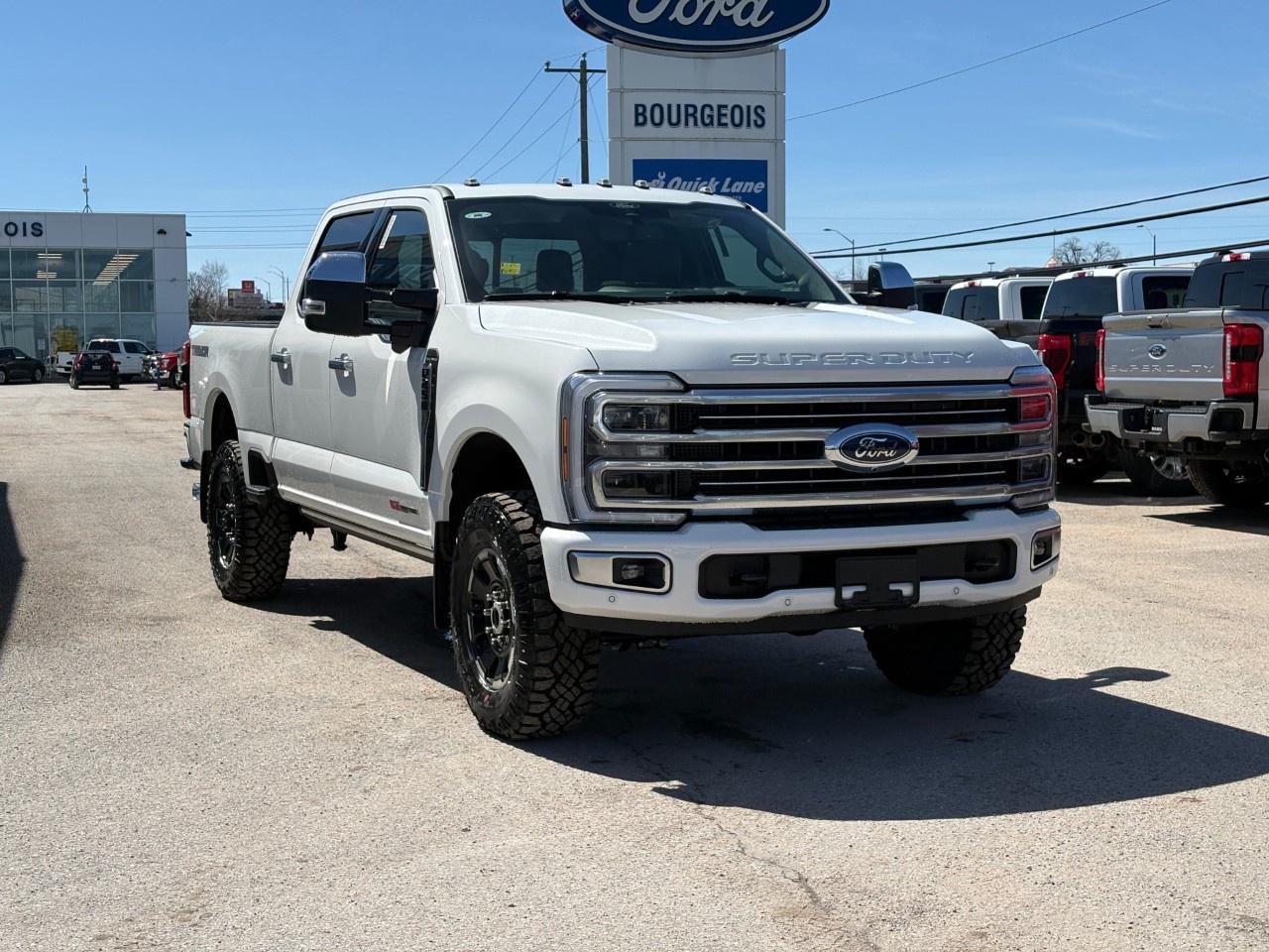2026 Ford F-250 Super Duty SRW PLATINUM 4WD CREW CAB 6.75' BOX Photo3