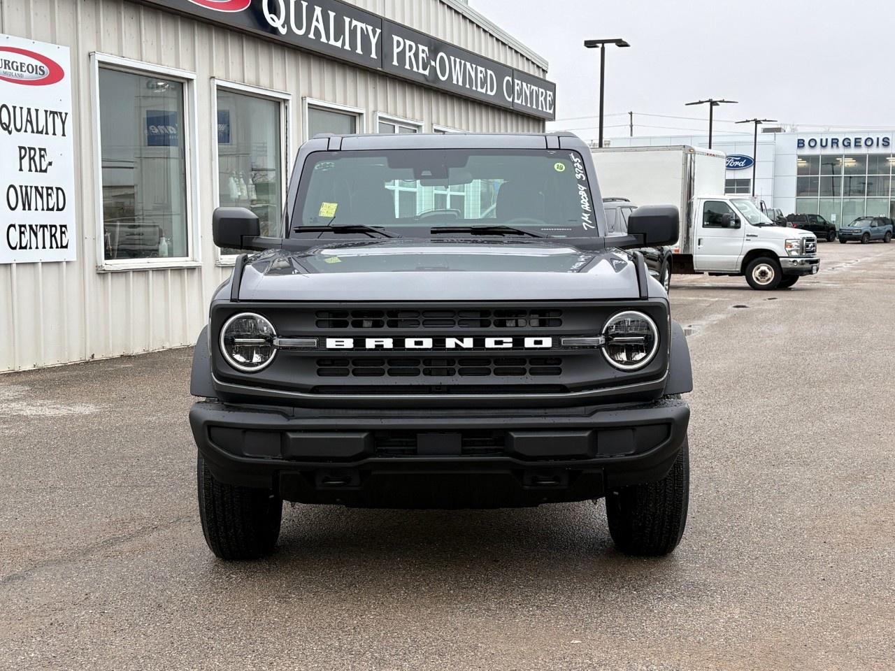 2026 Ford Bronco Base 2 Door 4x4 Photo