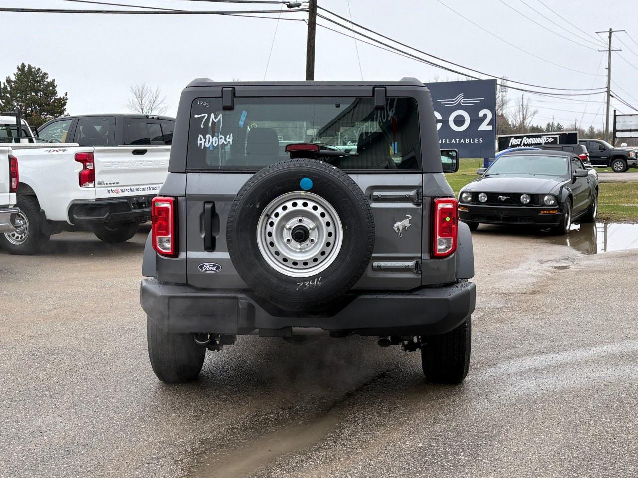 2026 Ford Bronco Base 2 Door 4x4 Photo