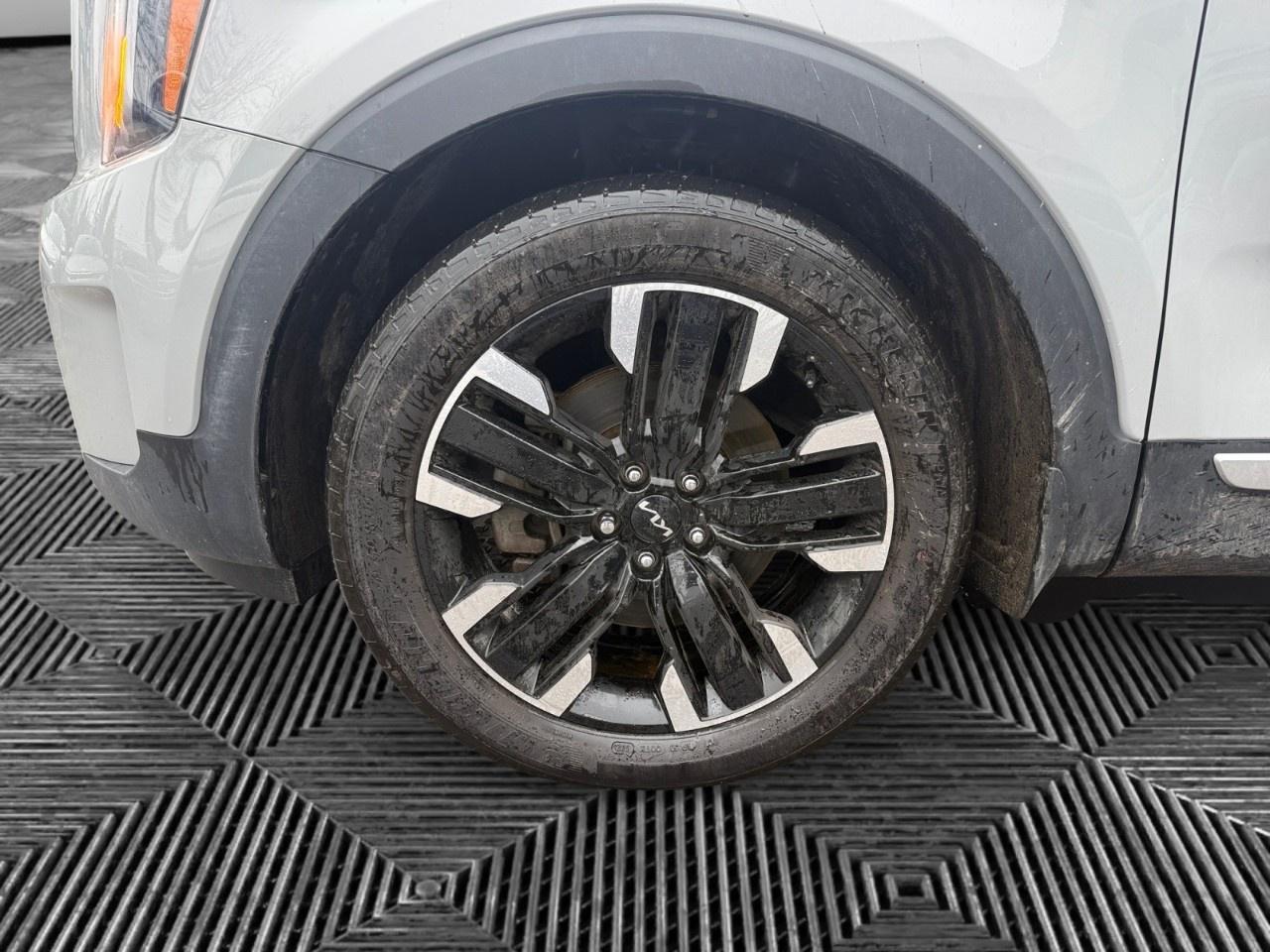 2024 Kia Telluride SX Limited AWD w/Black Interior Photo