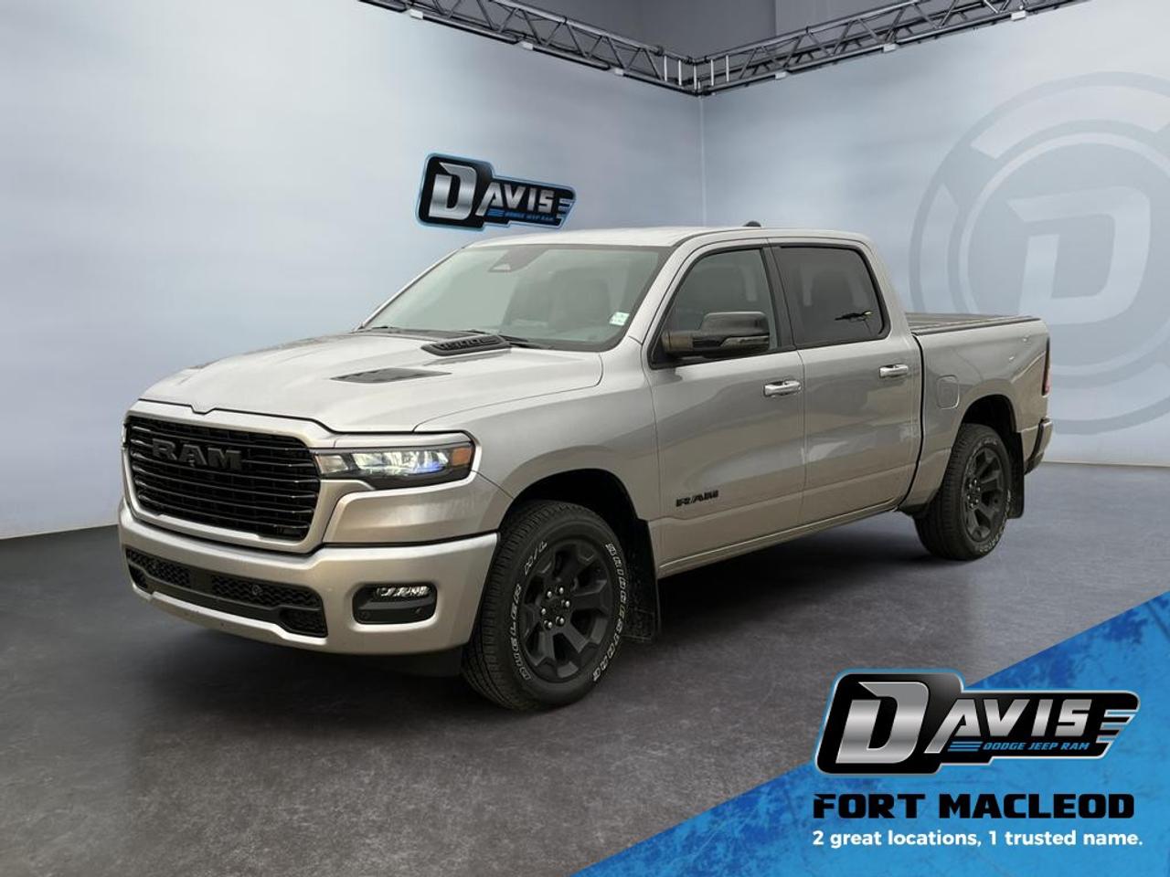 Used 2025 RAM 1500 SPORT 4X4 CREW CAB 5'7
