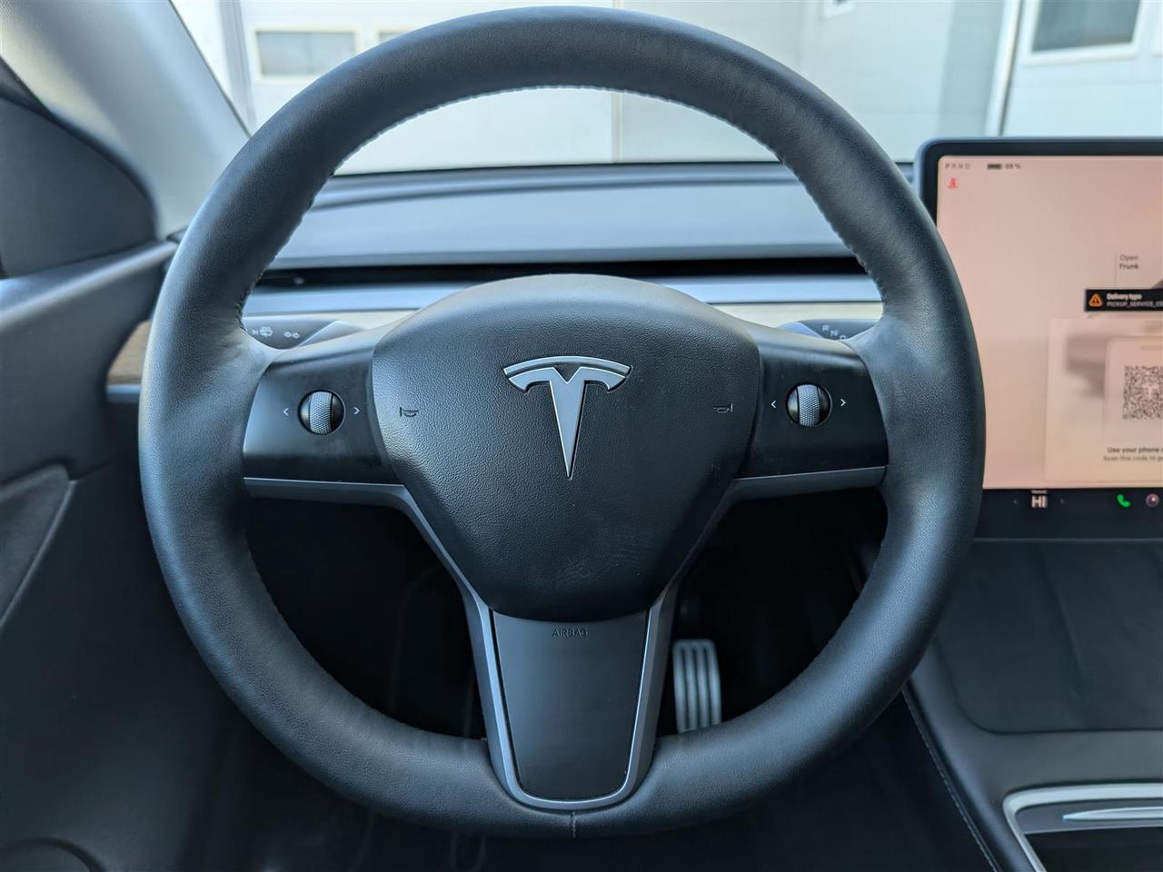 2022 Tesla Model Y PERFORMANCE AWD - DUAL MOTOR Photo