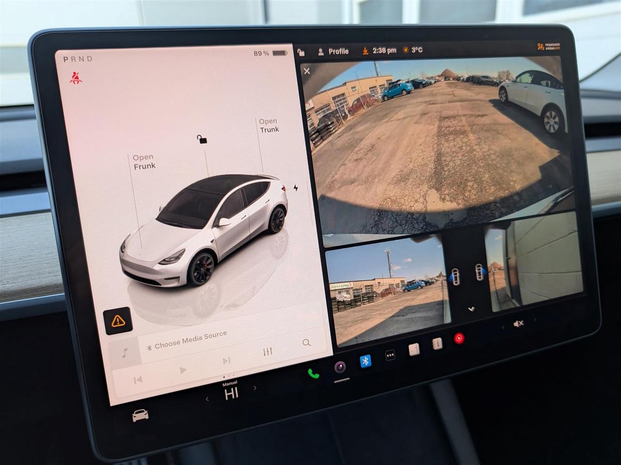 2022 Tesla Model Y PERFORMANCE AWD - DUAL MOTOR Photo