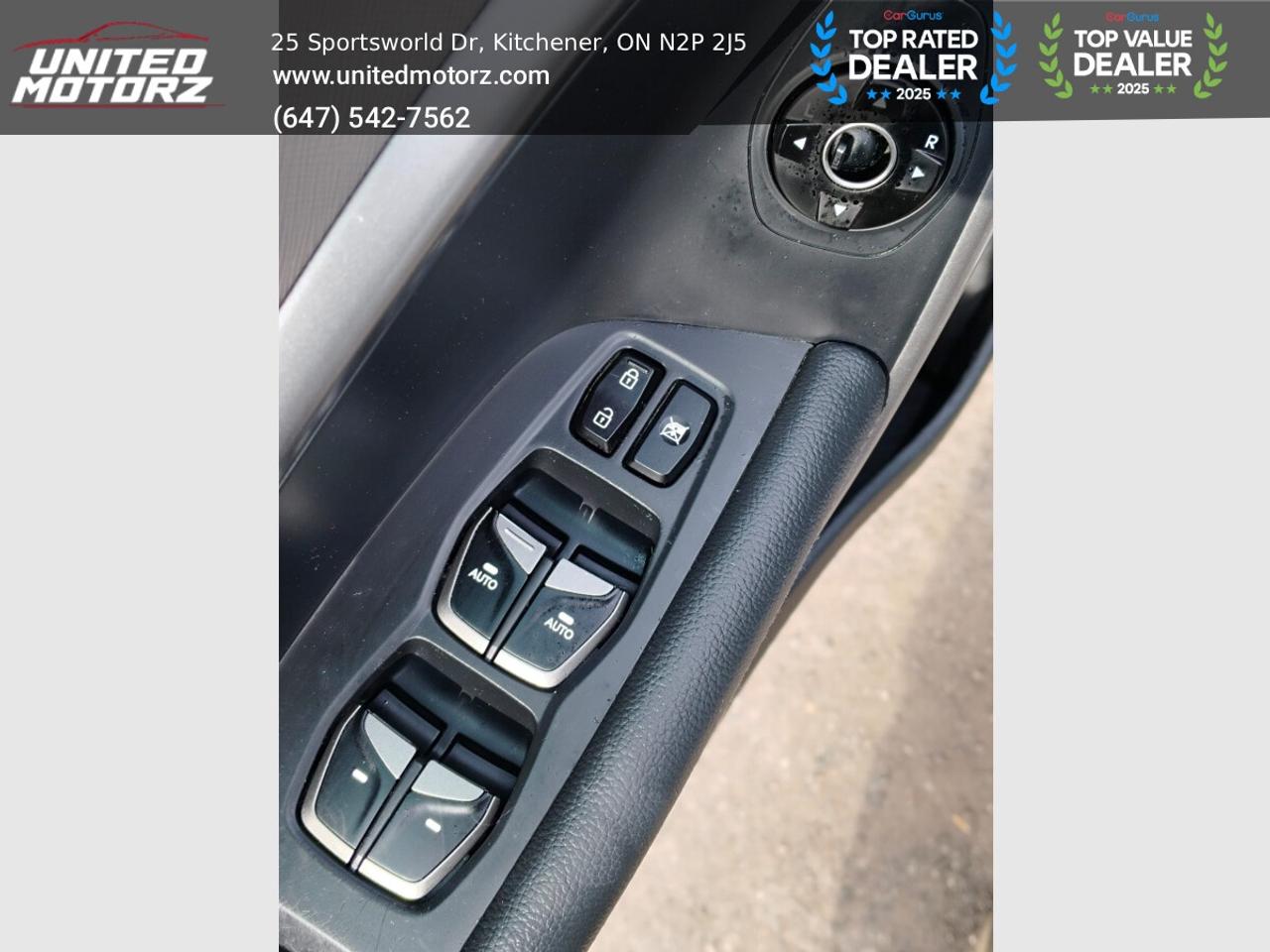 2016 Hyundai Santa Fe XL~SAFETY CERTIFIED~ONE OWNER~NO ACCIDENTS~28 SERV Photo