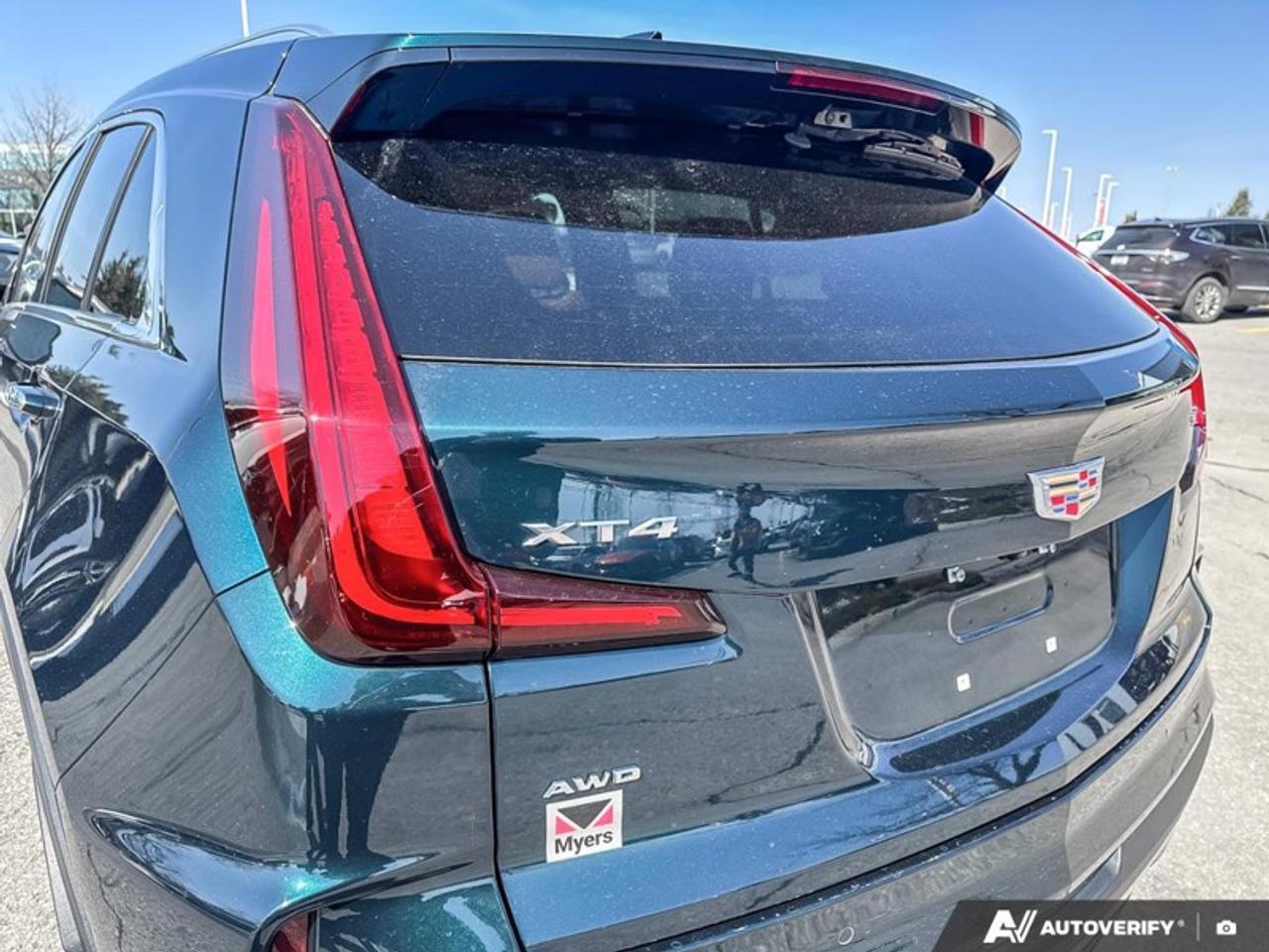 2025 Cadillac XT4 Premium Luxury  - Leather Seats Photo