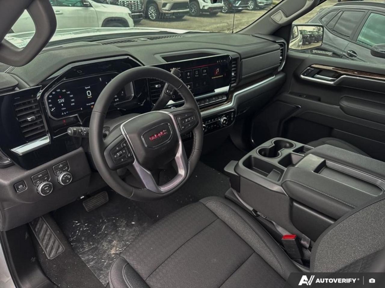 2026 GMC Sierra 1500 SLE  - Assist Steps Photo