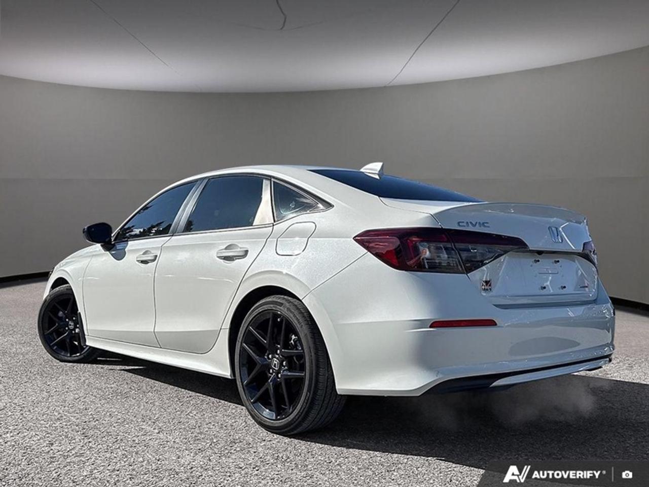 2025 Honda Civic Hybrid Sedan Sport Photo3