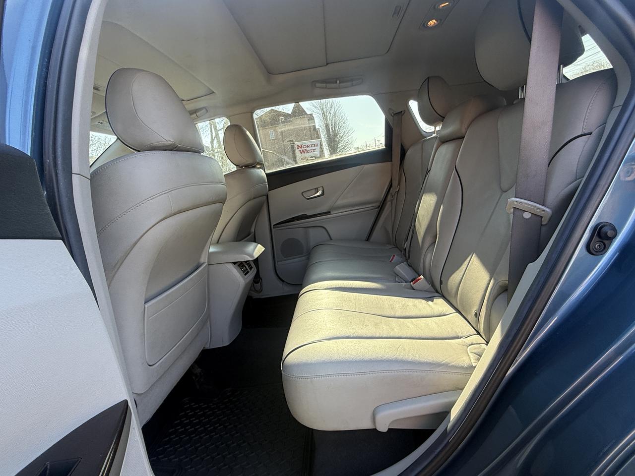 2012 Toyota Venza  Photo