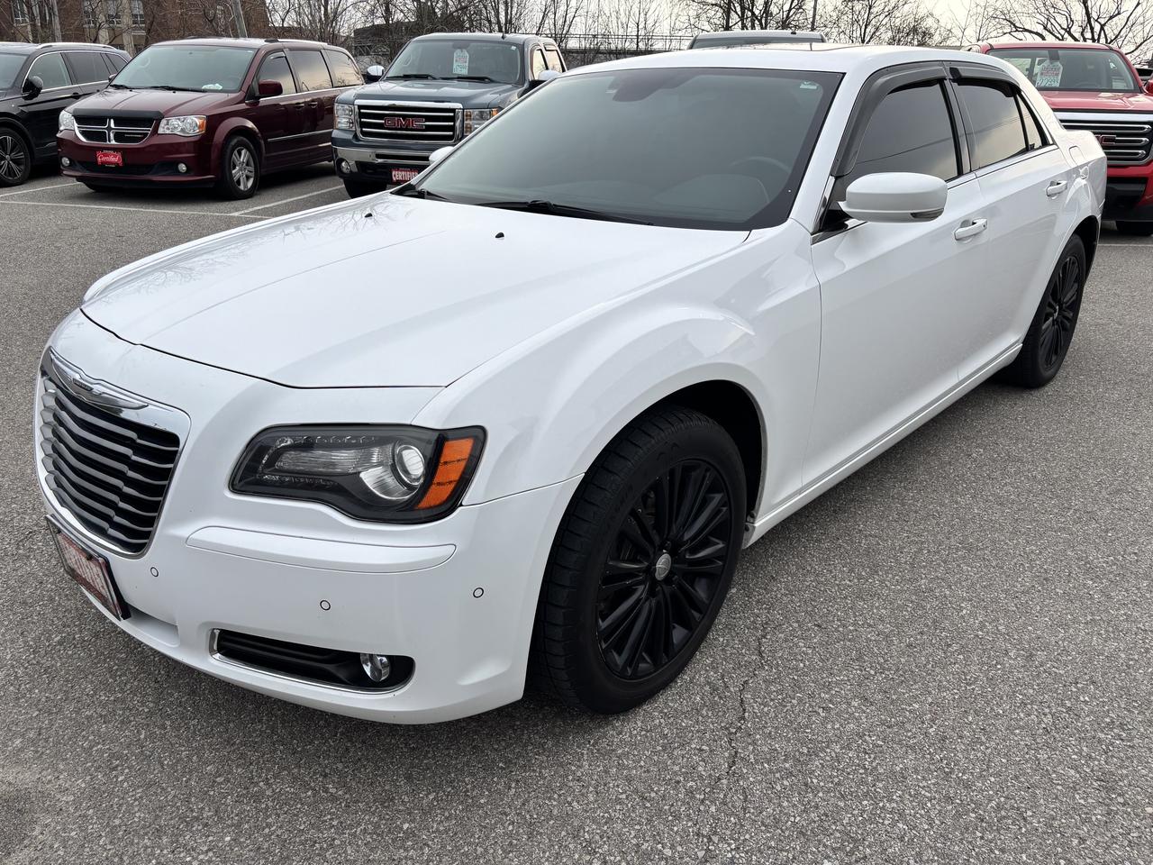 2014 Chrysler 300 300S ** AWD, ADAP CRUISE, BSM ** Photo2