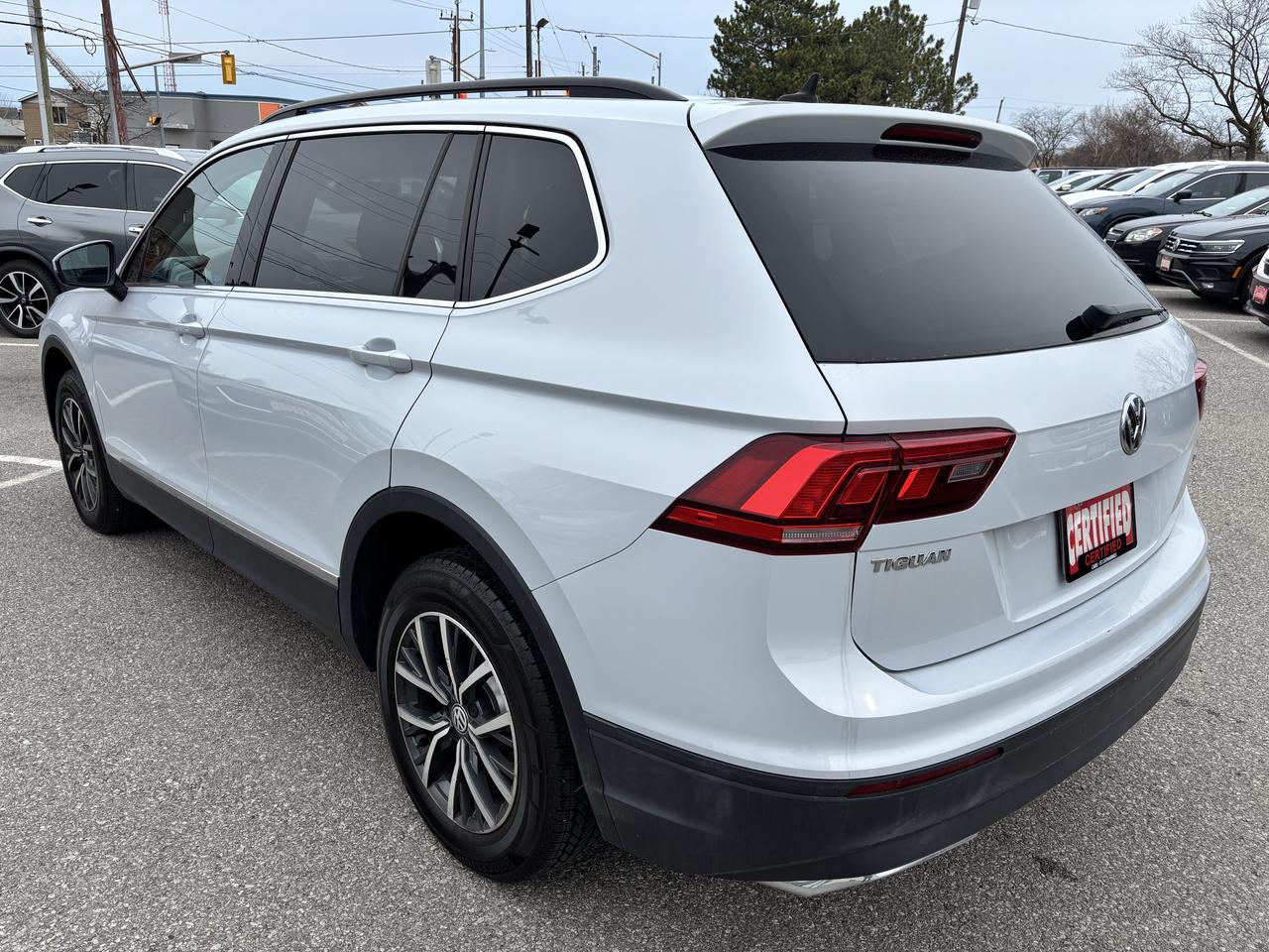 2018 Volkswagen Tiguan Comfortline ** AWD, 7 PASS, BSM ** Photo4