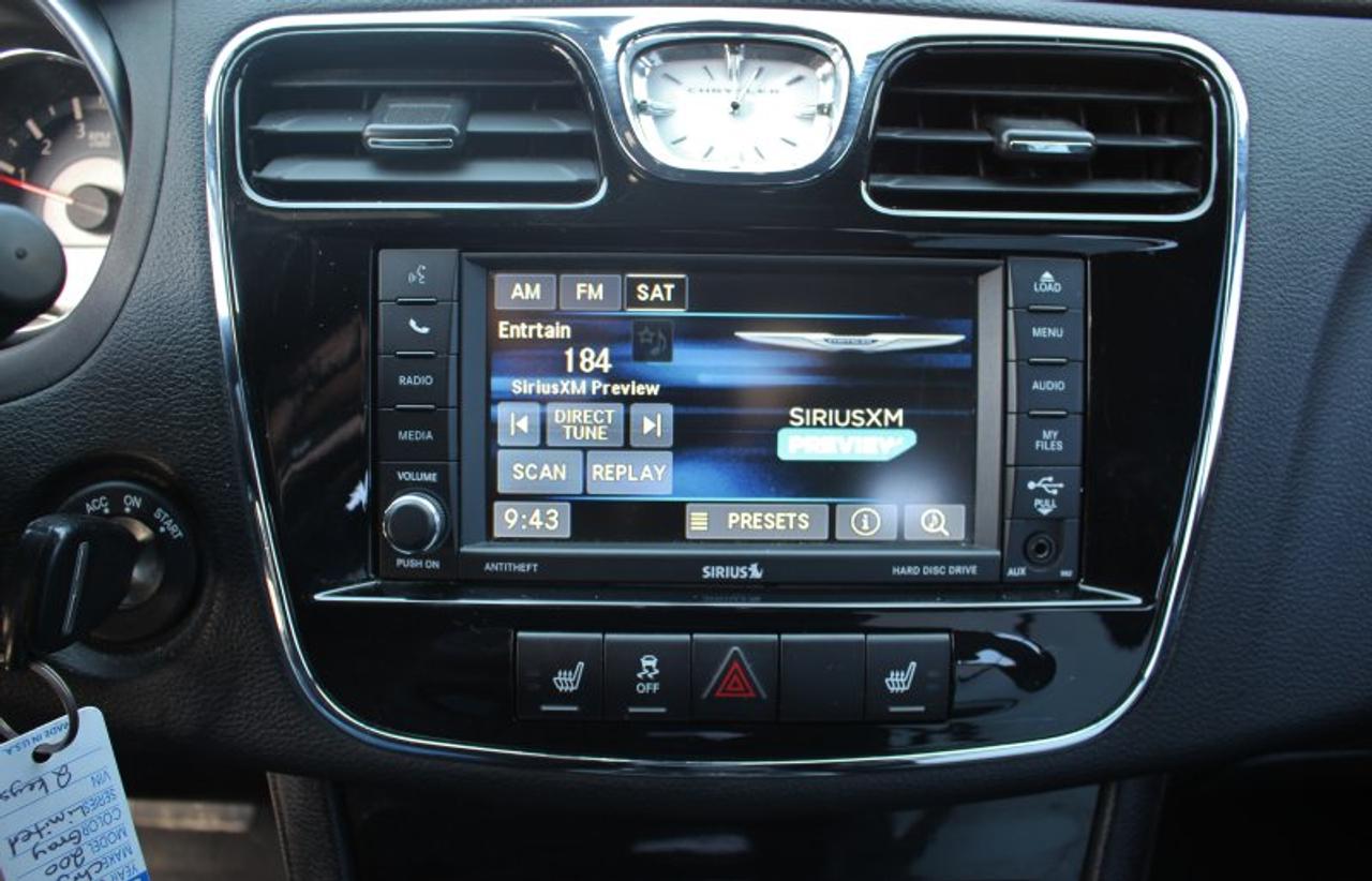 2014 Chrysler 200 Limited*Low Ks*Heated Leather*Sun Roof*Bluetooth Photo