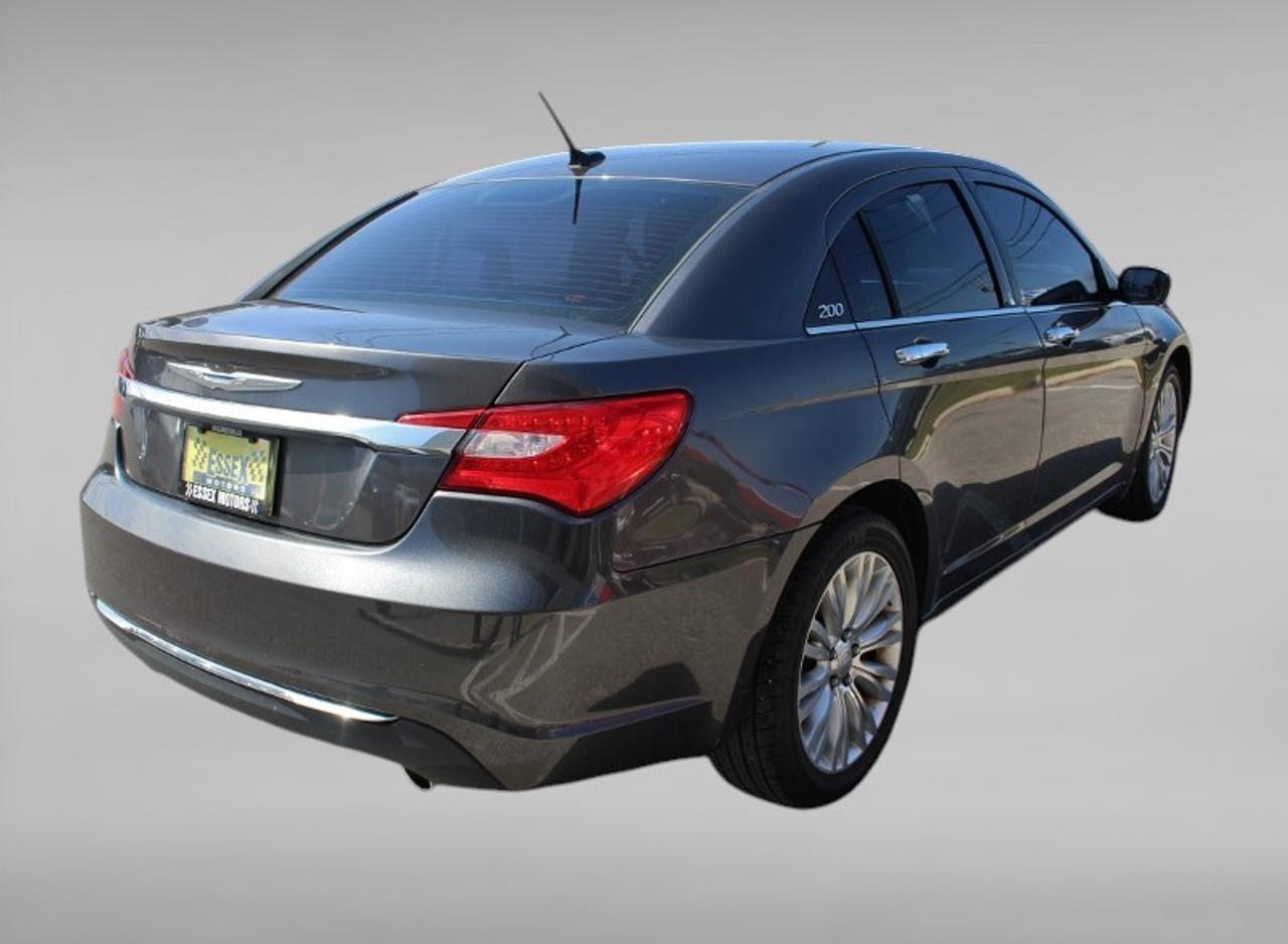 2014 Chrysler 200 Limited*Low Ks*Heated Leather*Sun Roof*Bluetooth Photo4