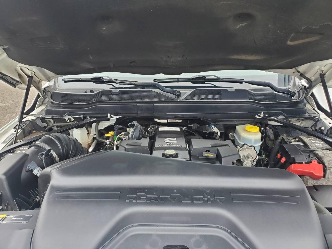 2019 RAM 2500 Tradesman 4x4 Crew Cab 6'4" Box Photo