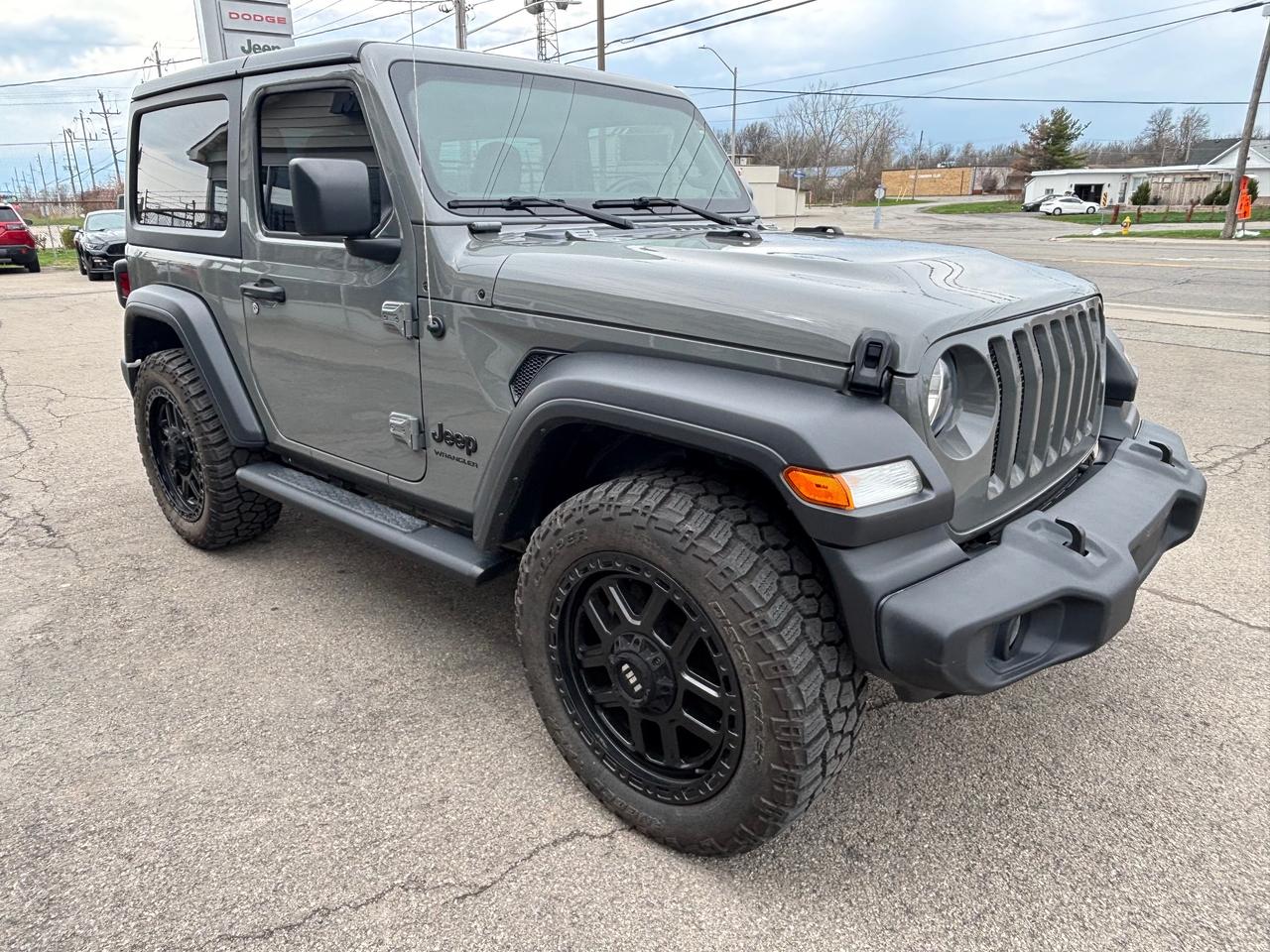 2023 Jeep Wrangler Sport 2dr 4x4 Photo2
