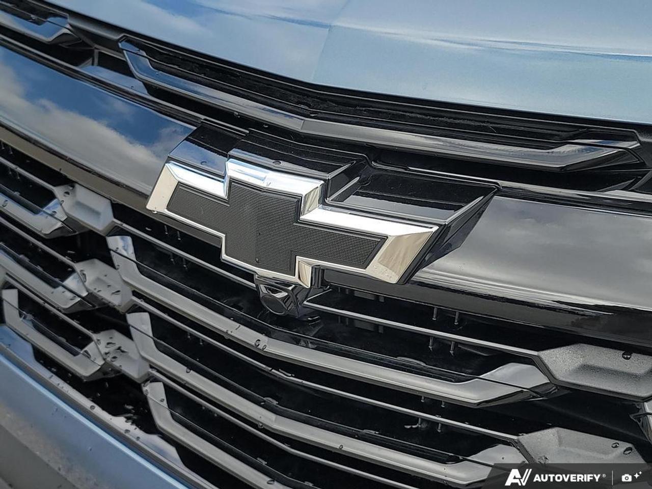 2026 Chevrolet Equinox LT w-2LT AWD   NO CLAIMS   PANO ROOF   CARPLAY Photo