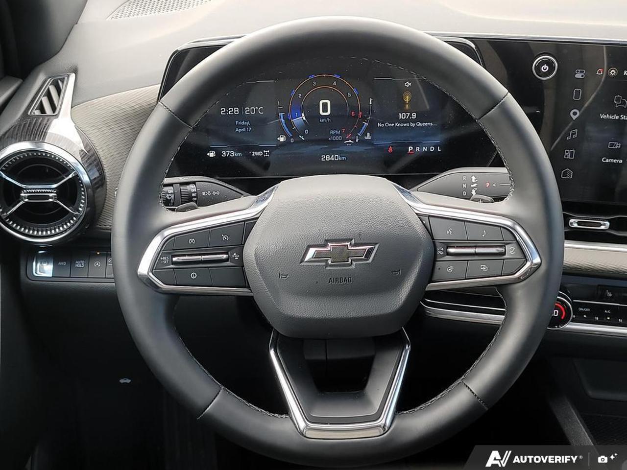 2026 Chevrolet Equinox LT w-2LT AWD   NO CLAIMS   PANO ROOF   CARPLAY Photo