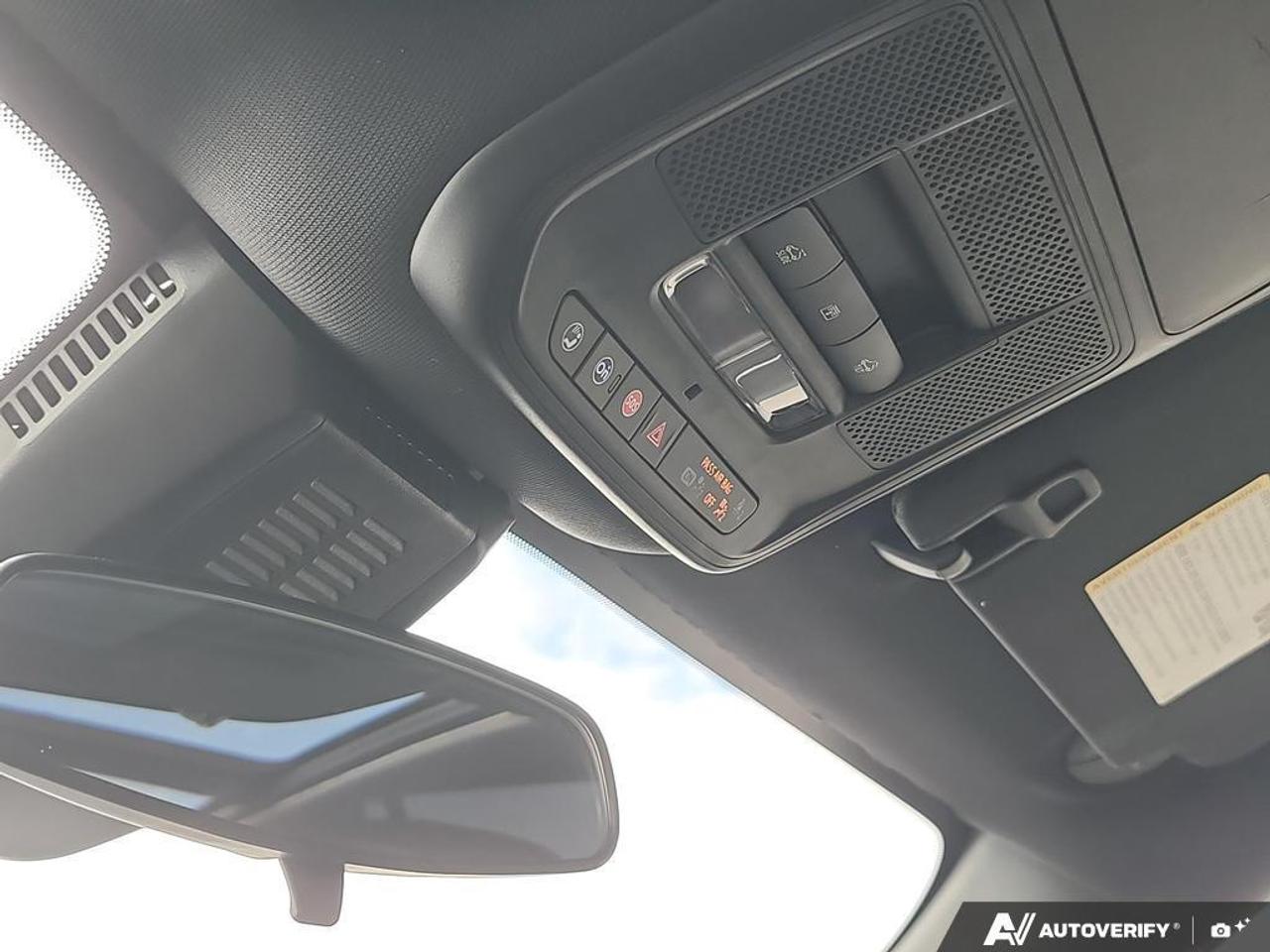 2026 Chevrolet Equinox LT w-2LT AWD   NO CLAIMS   PANO ROOF   CARPLAY Photo