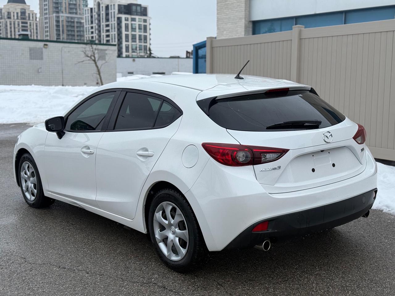2016 Mazda MAZDA3 GX Photo