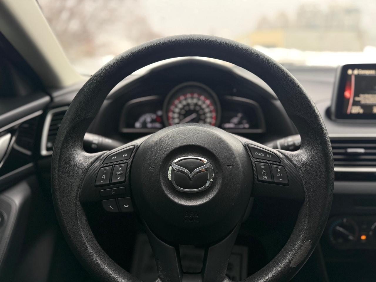 2016 Mazda MAZDA3 GX Photo