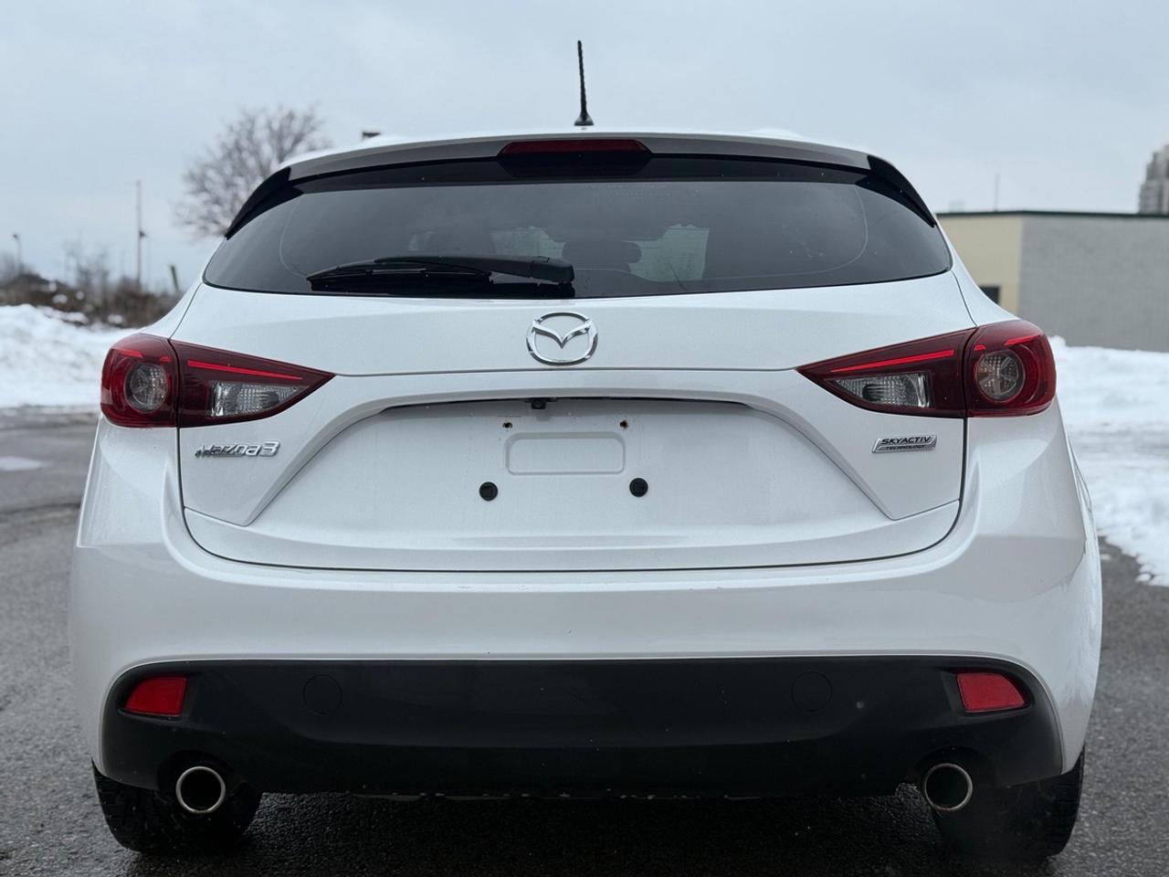 2016 Mazda MAZDA3 GX Photo
