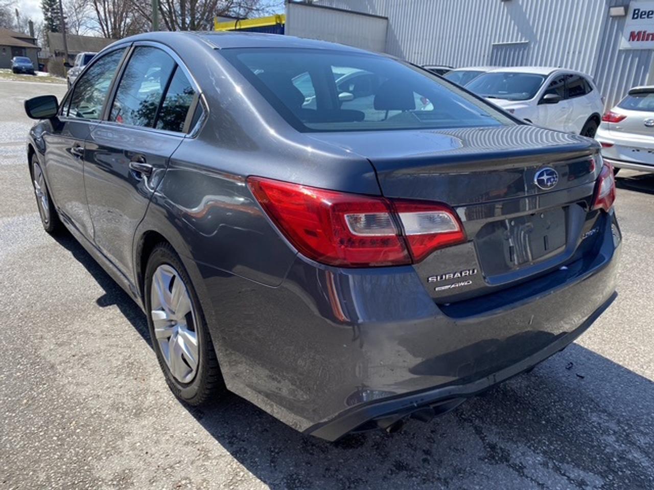 2018 Subaru Legacy  Photo