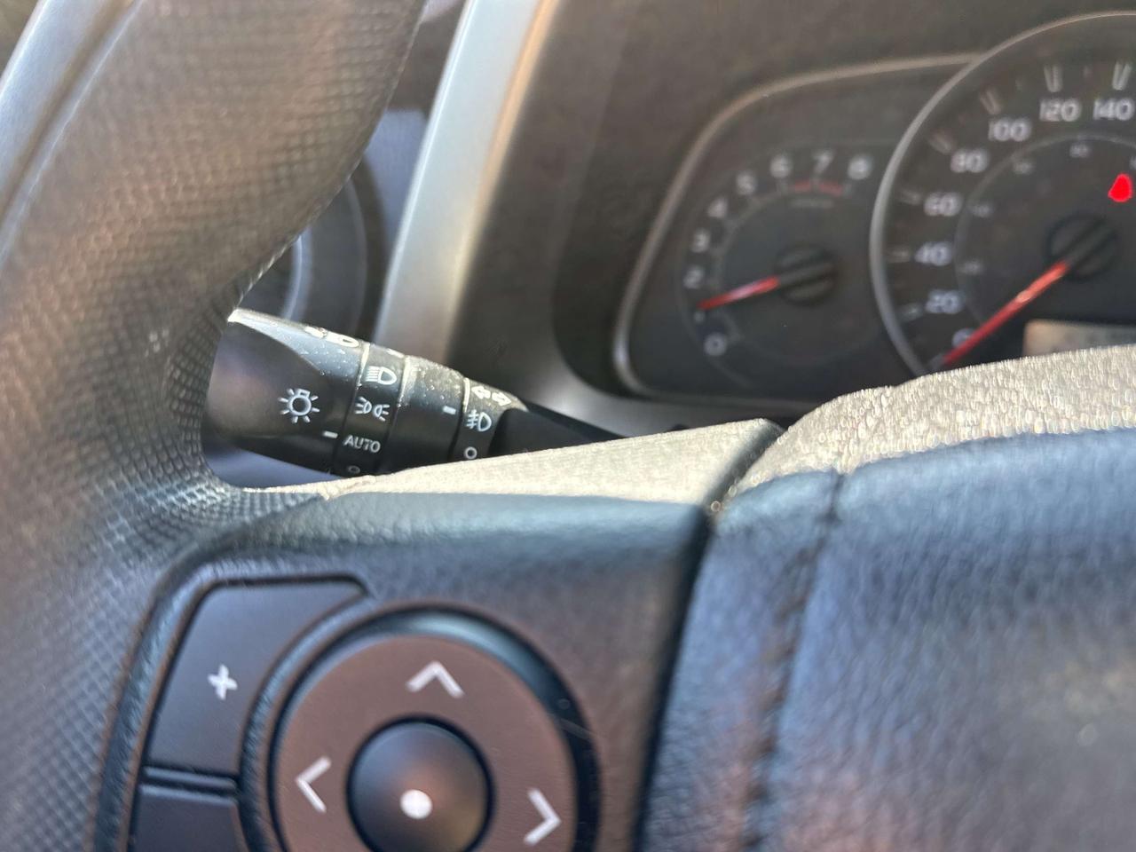 2015 Toyota RAV4 XLE, Bluetooth, Back Up Cam Photo