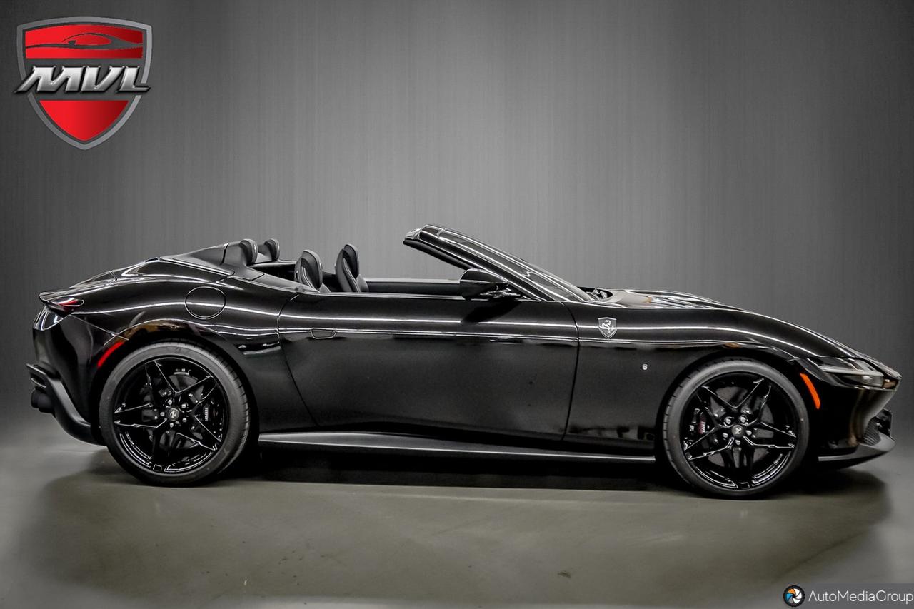 2025 Ferrari Roma Spider Base 2dr Convertible Photo
